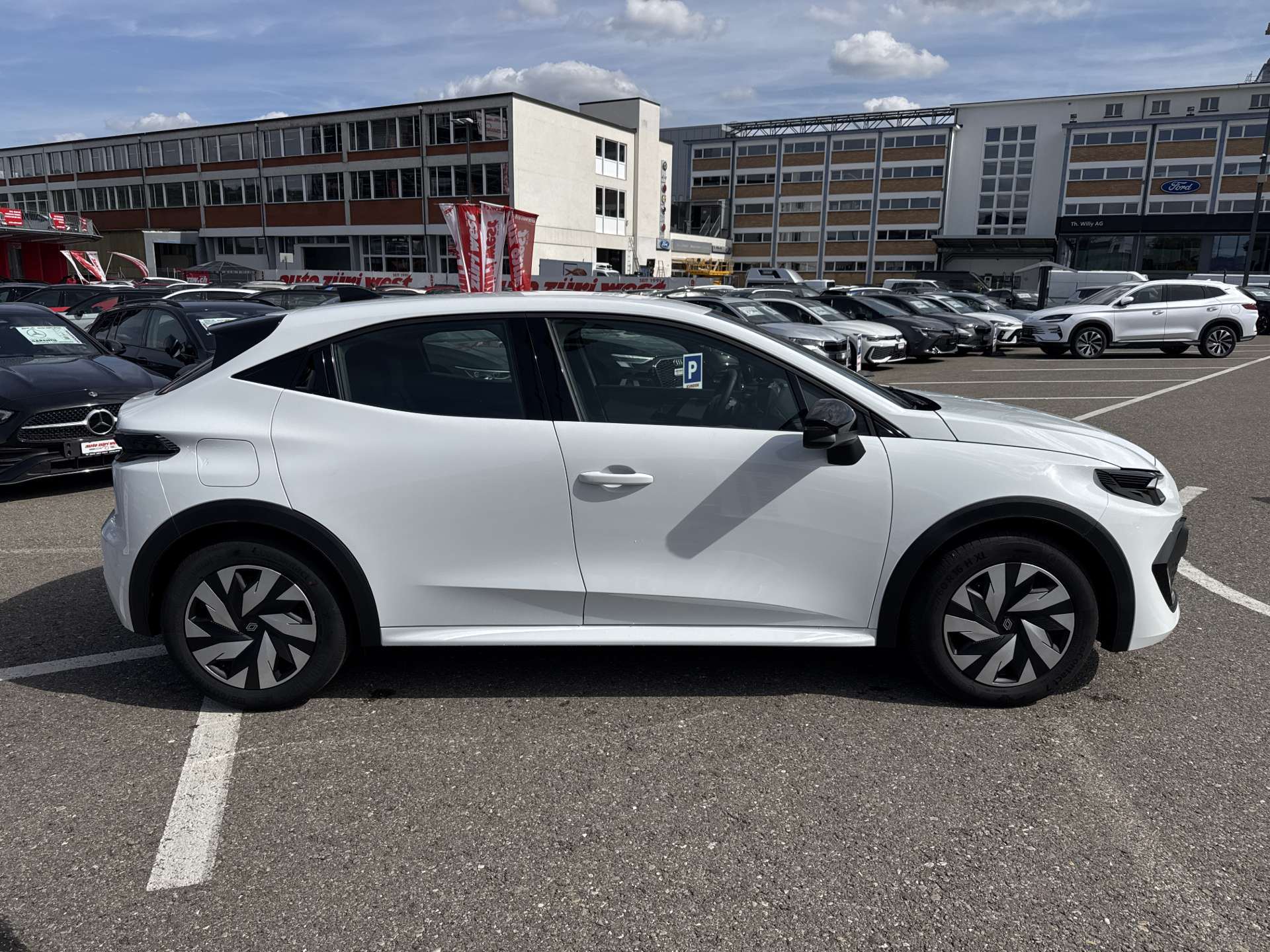 RENAULT Clio 1.2 TCe Evolution NEUES MODELL EDC-Automat-image-10