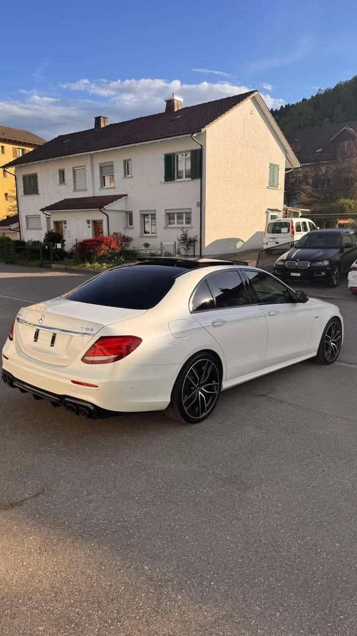 MERCEDES-BENZ E 53 AMG 4matic+-image-1