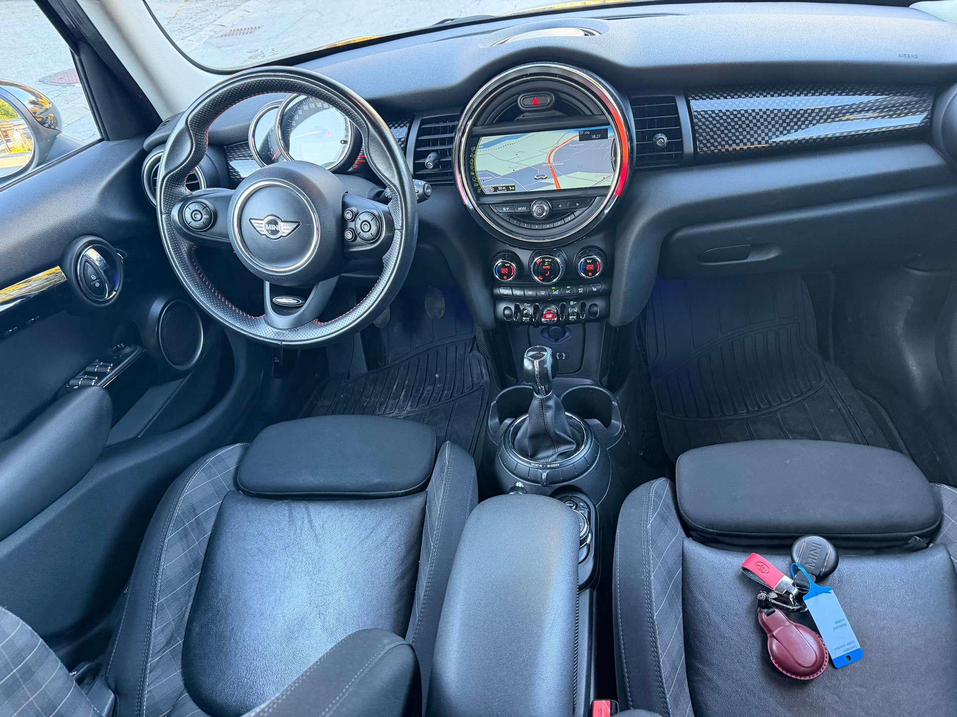 MINI Cooper S-image-7