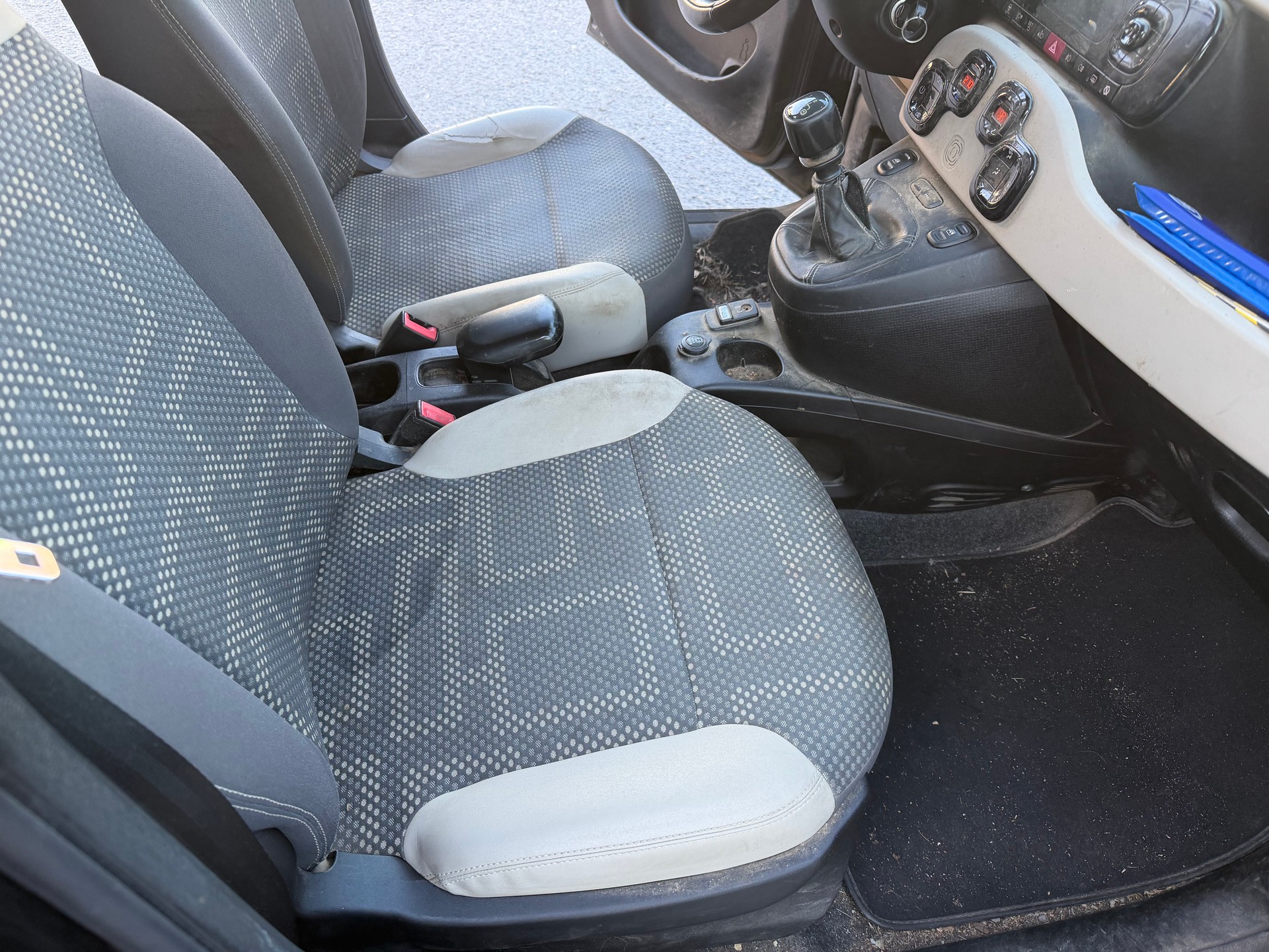 FIAT Panda 0.9 Twinair Turbo Climbing 4x4-image-11