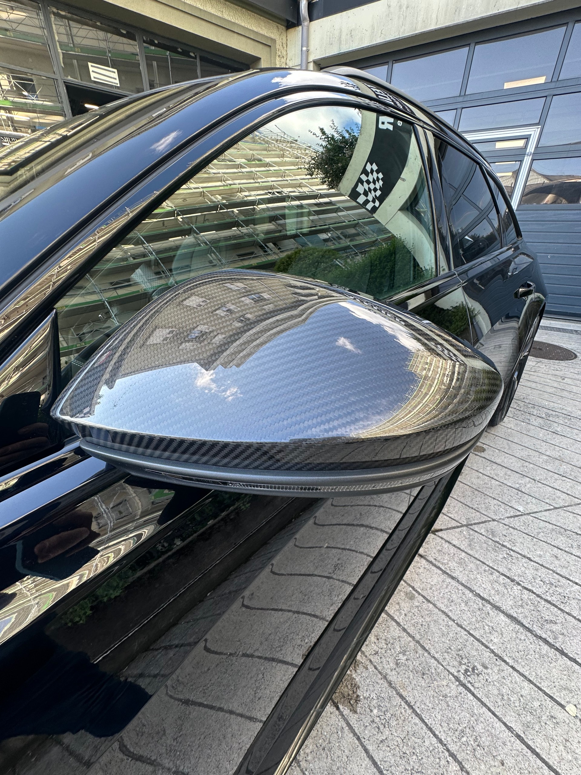 AUDI RS6 Avant 4.0 TFSI V8 quattro-image-5