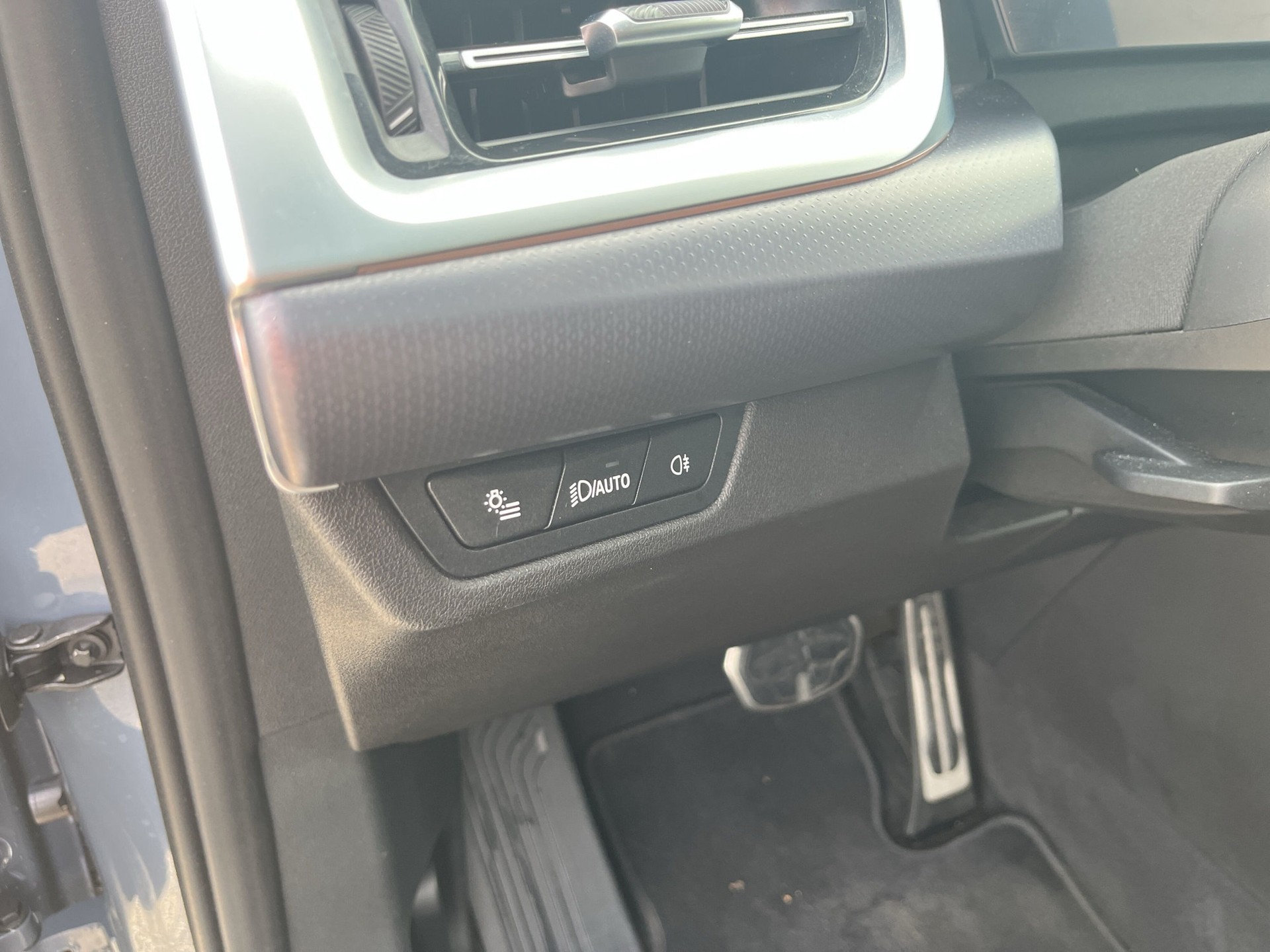 BMW X1 sDrive 18i M Sport-image-19
