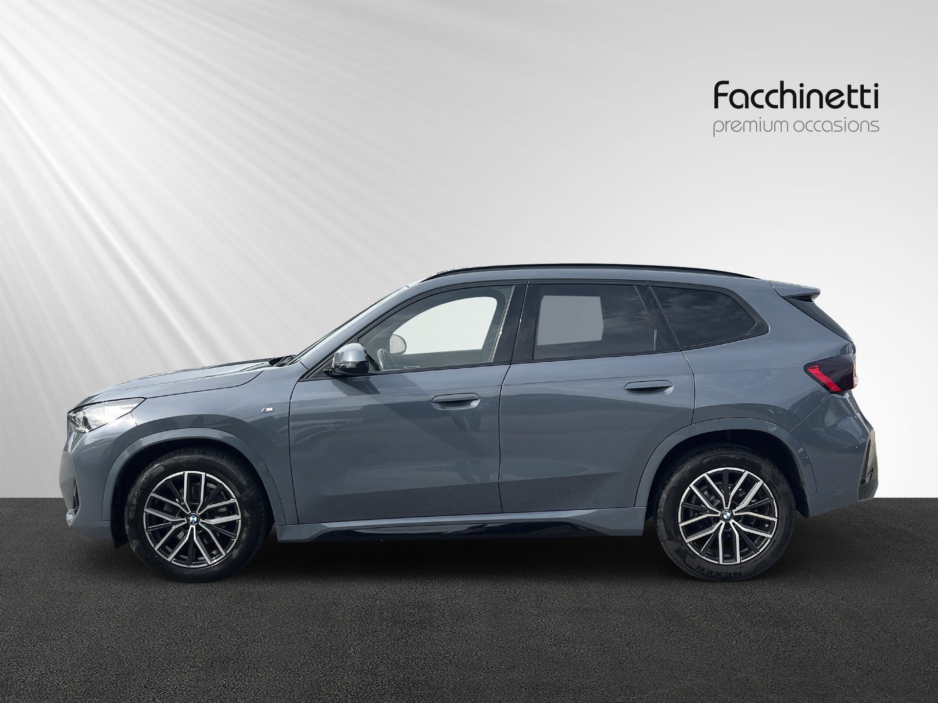 BMW X1 sDrive 18i M Sport-image-1