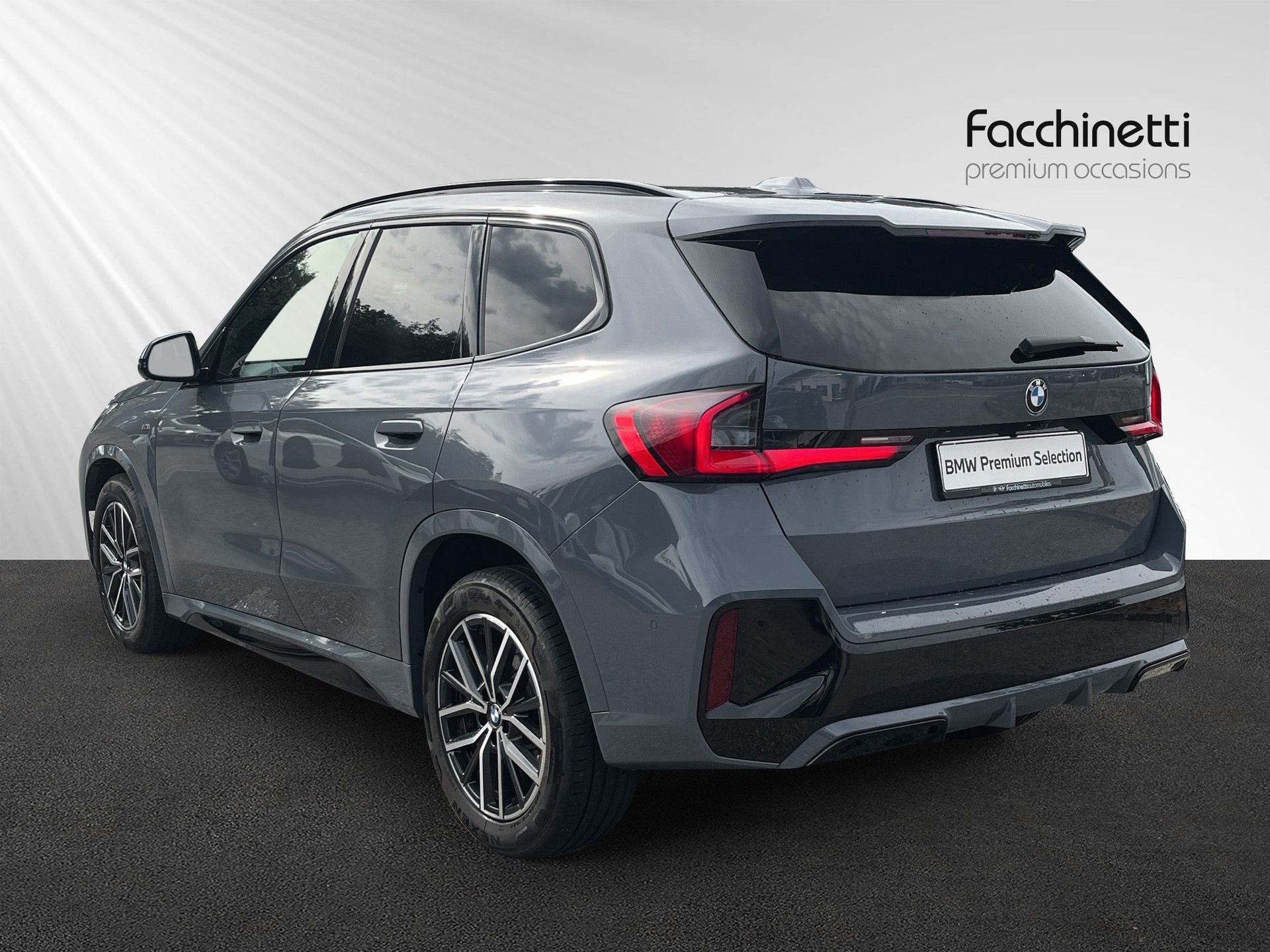BMW X1 sDrive 18i M Sport-image-2