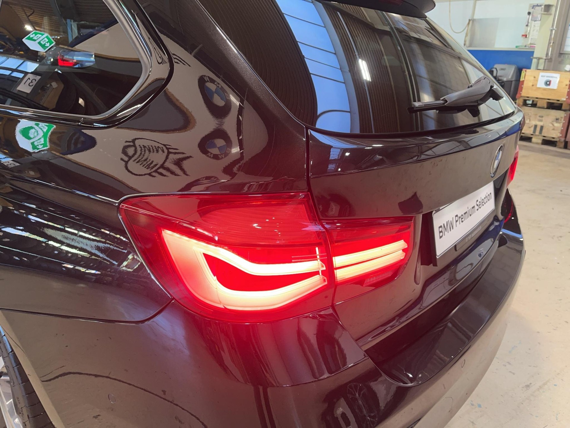 BMW 3er Reihe F31 Touring 335d xDrive-image-8