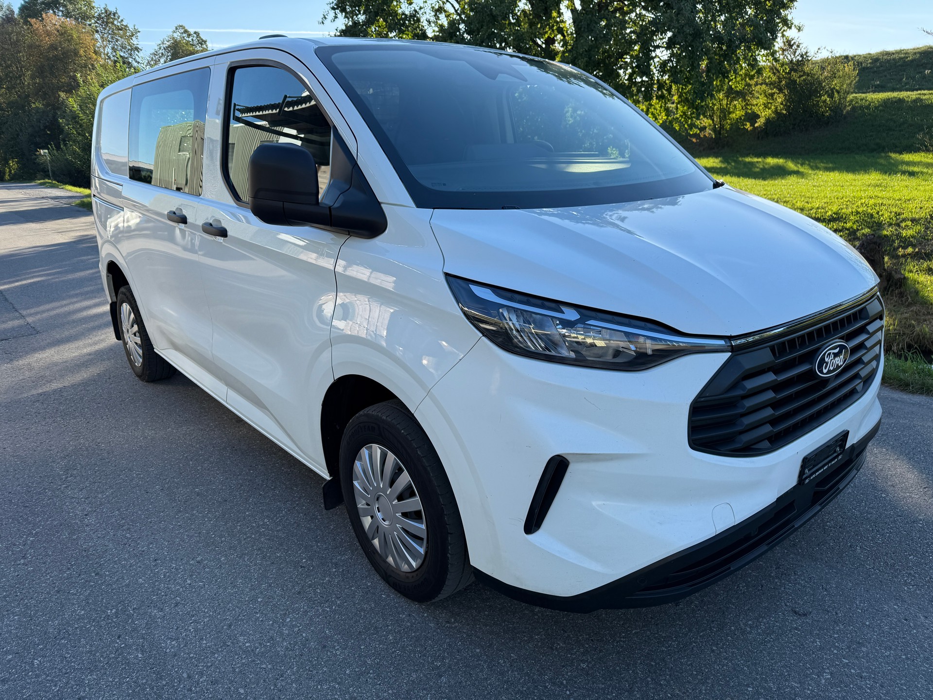 FORD Transit Custom Van 300 L1H1 Trend-image-5