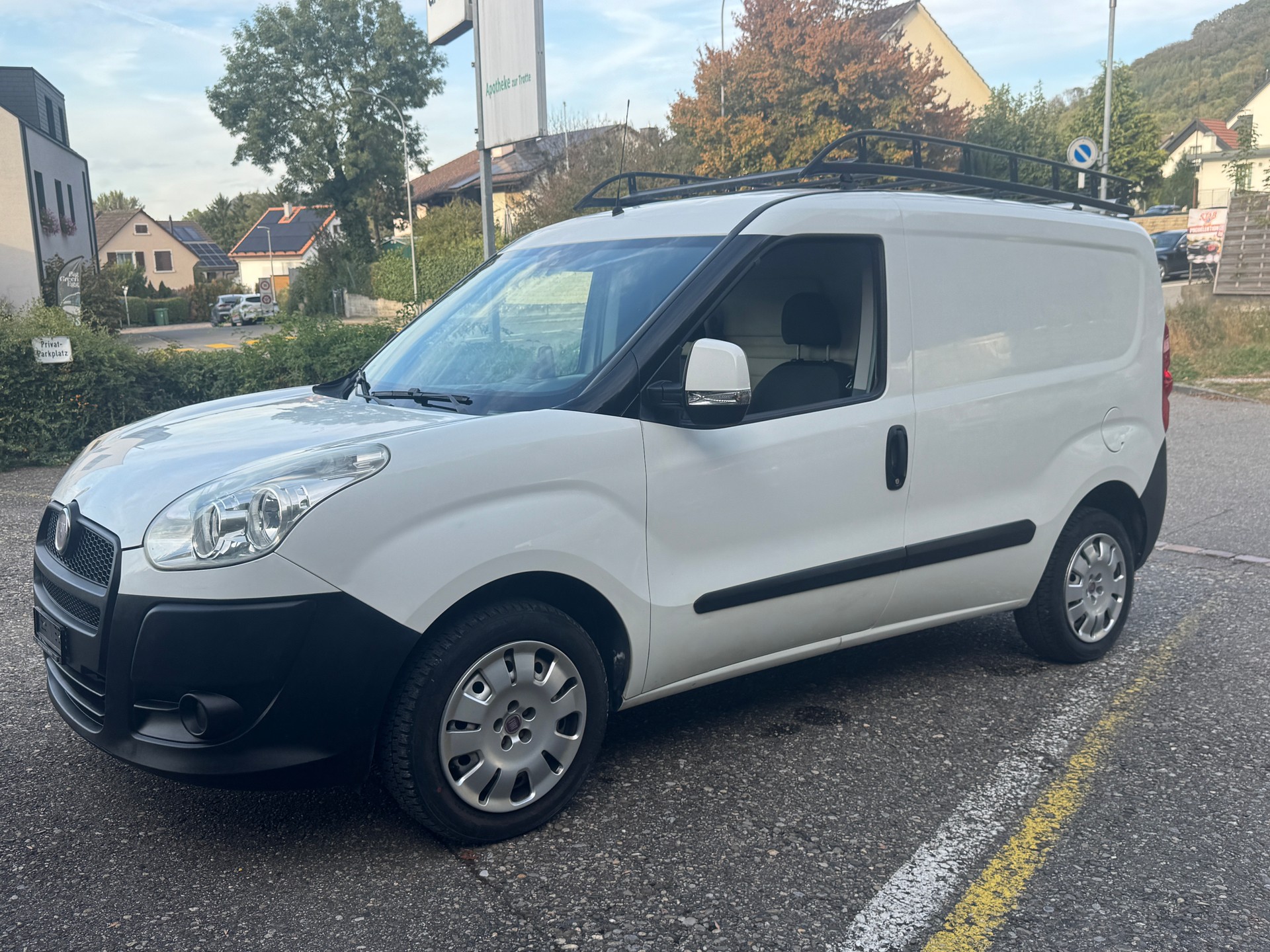 FIAT Doblò 1.4 16V Cargo Van of the Year-image-0