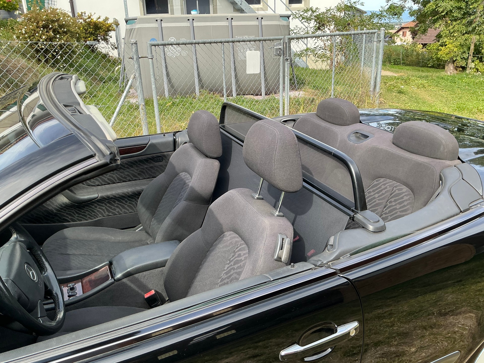 MERCEDES-BENZ CLK 200-image-9