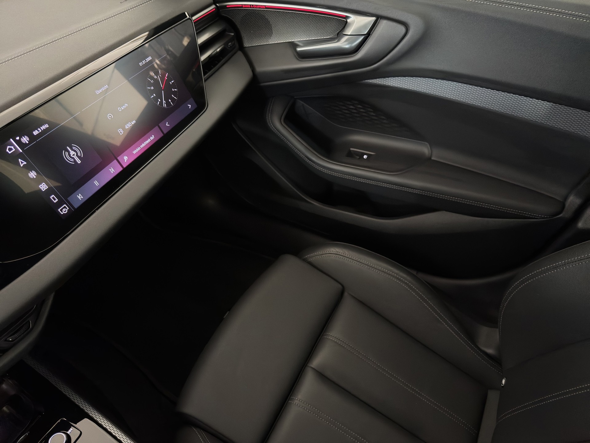 AUDI A5 Limousine TDI S Line S tronic "Pano-Leder-Matrix-Head-Up-Beifahrer Display"-image-24