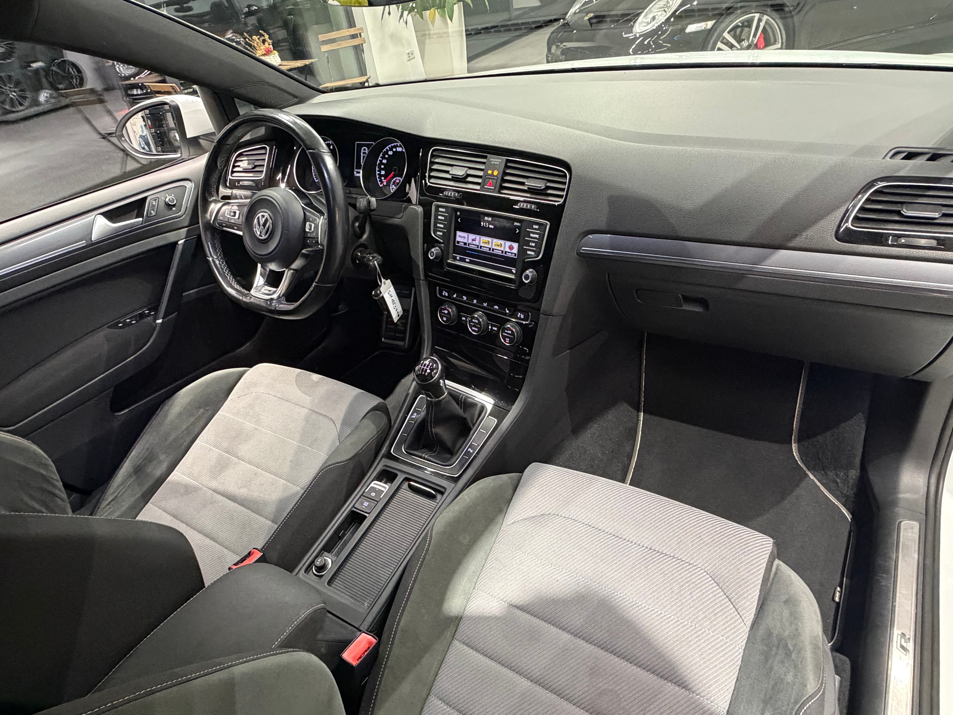 VW Golf 1.4 TSI Comfortline-image-17