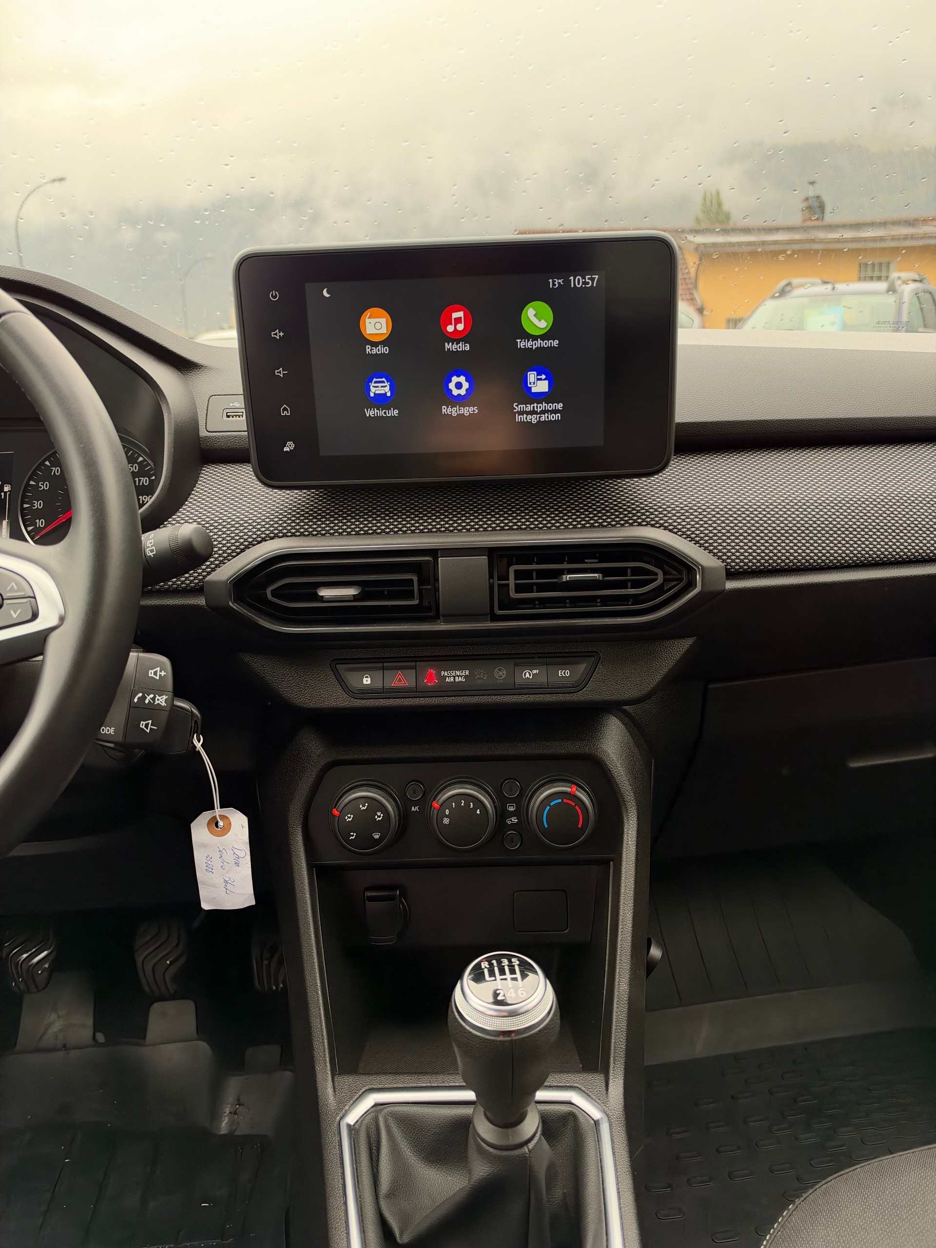 DACIA Sandero TCe 90 Comfort-image-10
