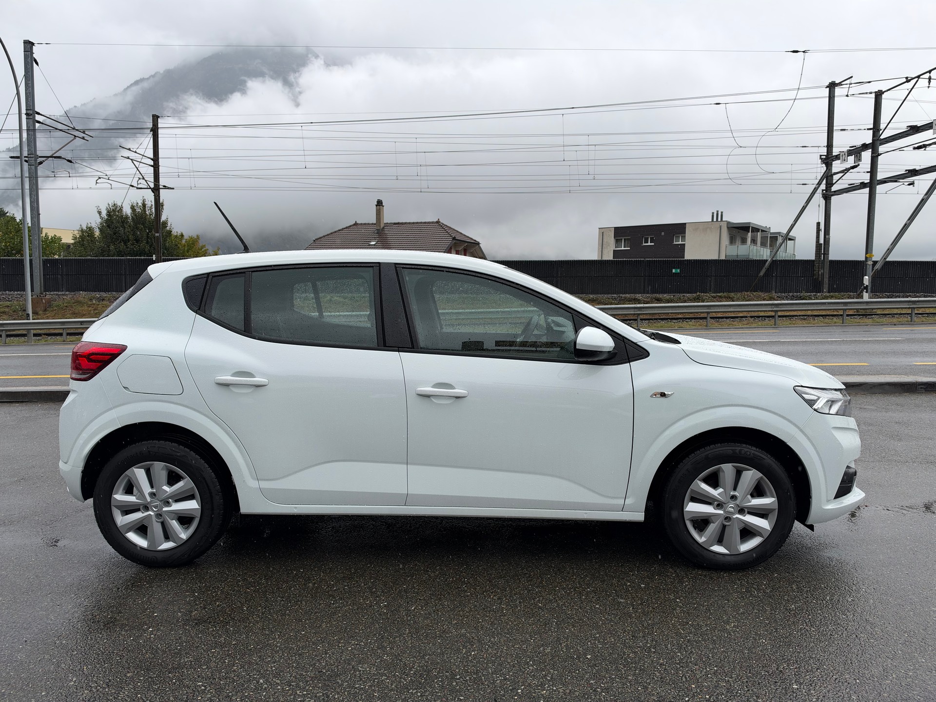 DACIA Sandero TCe 90 Comfort-image-5