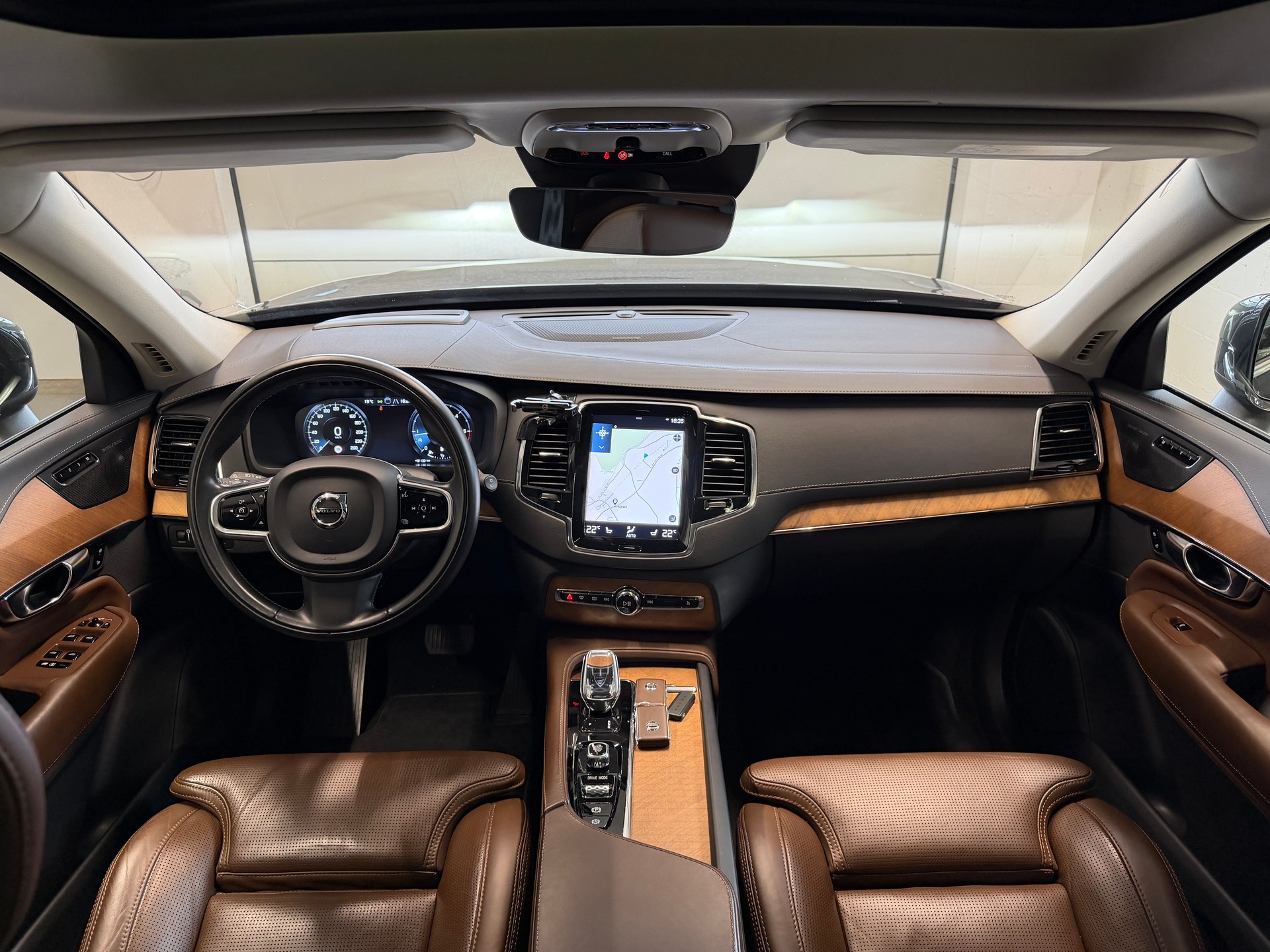 VOLVO XC90 B5 Diesel Mild Hybrid AWD Inscription Geartronic-image-8