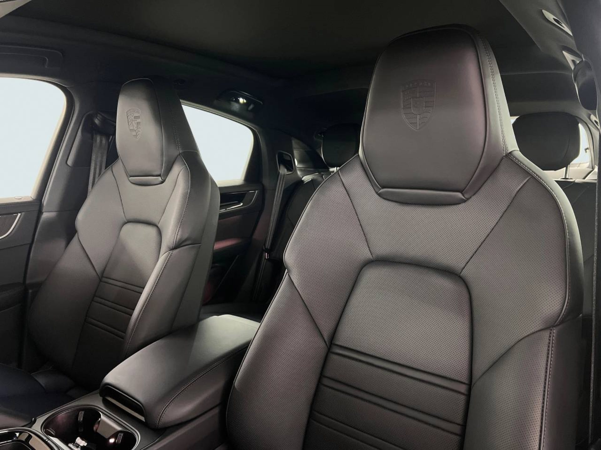 PORSCHE Cayenne S E-Hybrid Coupé-image-4