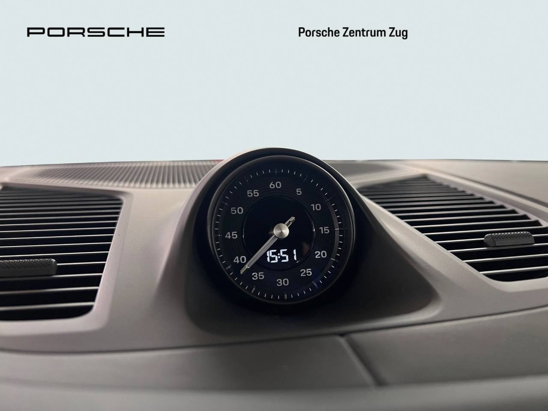PORSCHE Cayenne S E-Hybrid Coupé-image-26