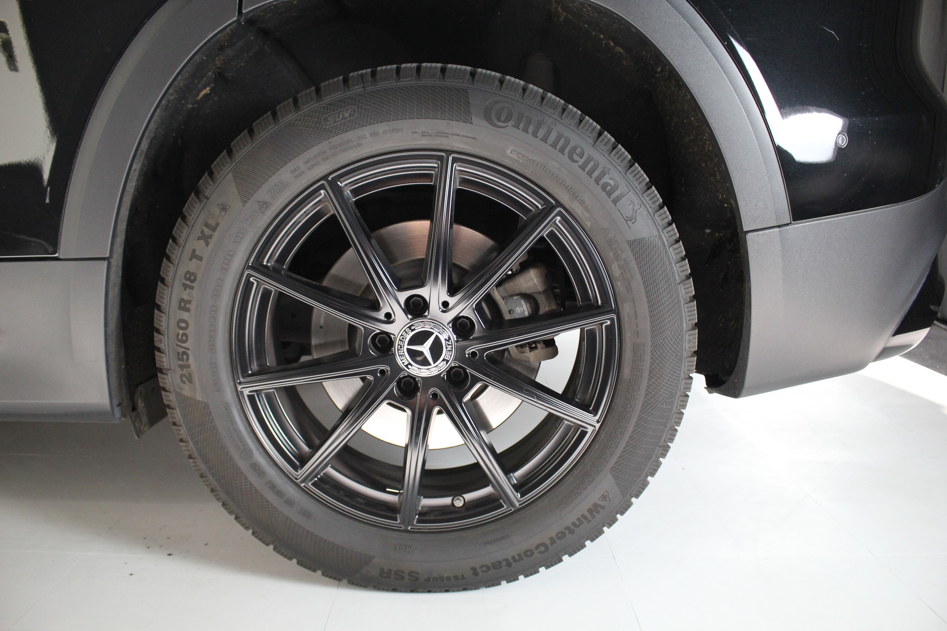 MERCEDES-BENZ GLB 250 4Matic AMG Line 8G-Tronic-image-9