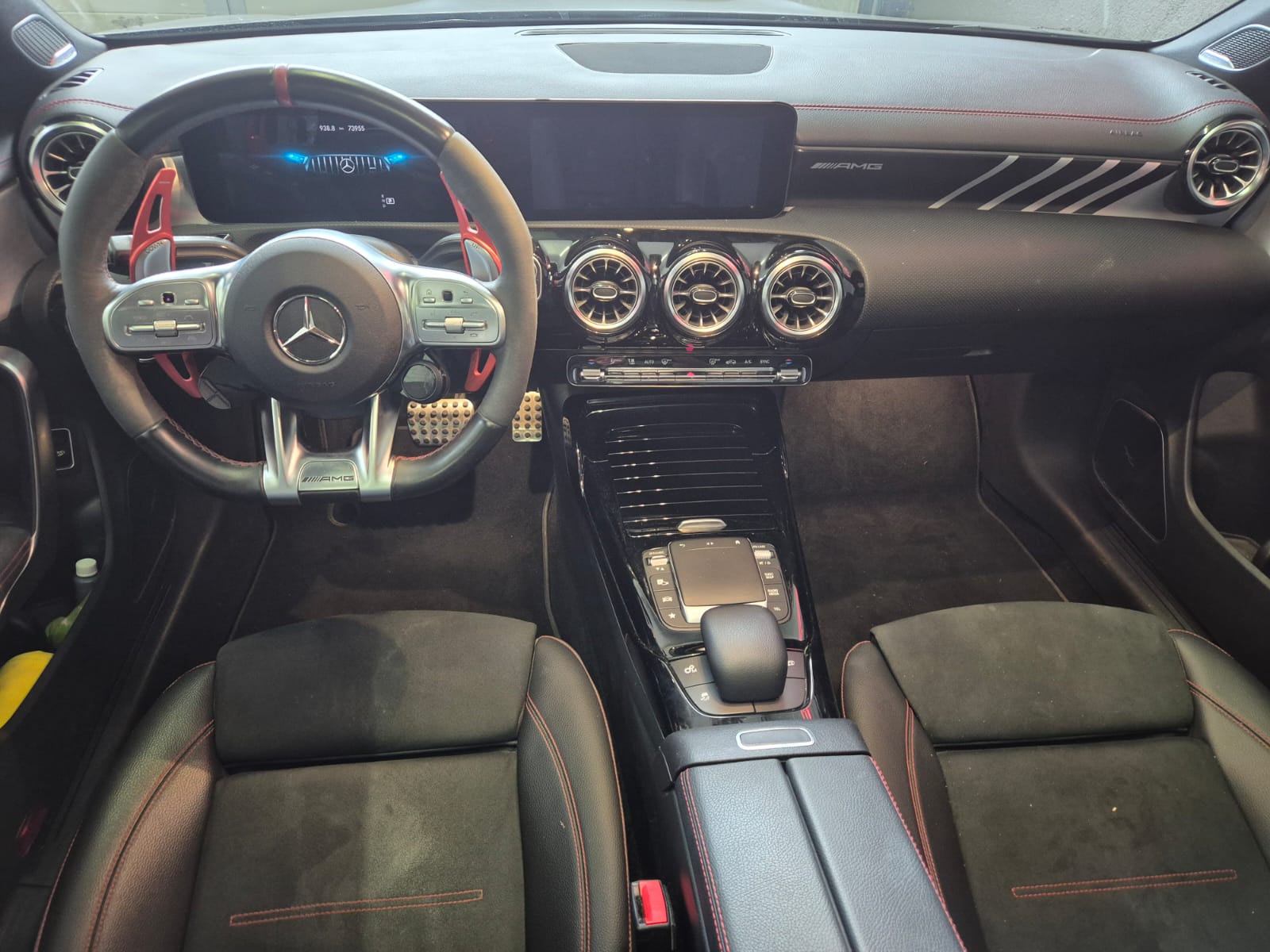 MERCEDES-BENZ 1 MERCEDES-BENZ CLA 45 S AMG 4Matic+ 8G-DCT *Toit ouvrant *Gris "mat"-image-9