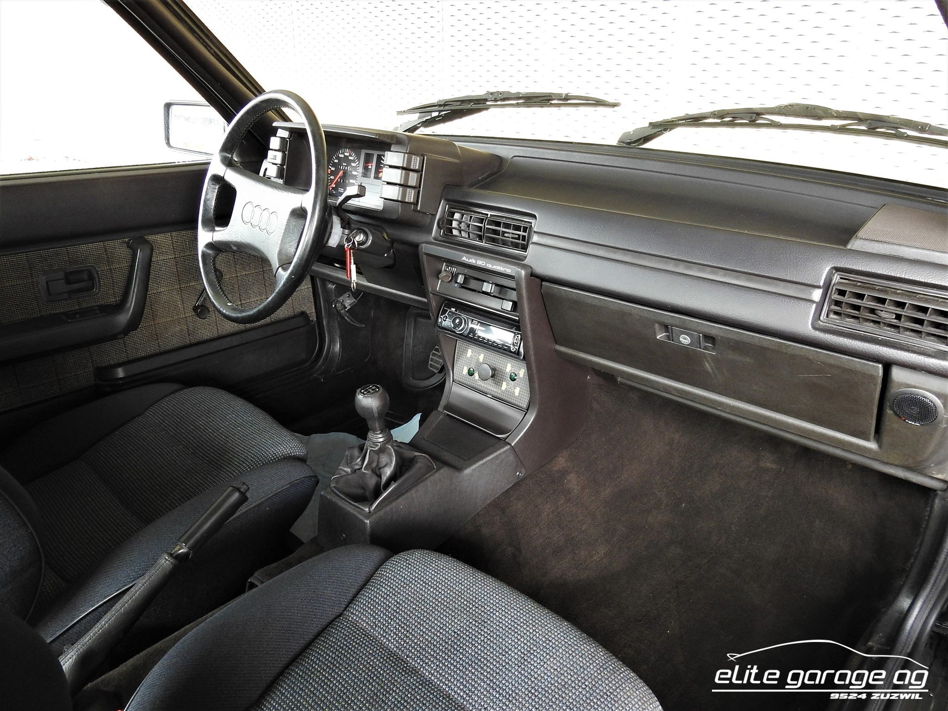 AUDI 80 2.1 quattro 5E-image-8