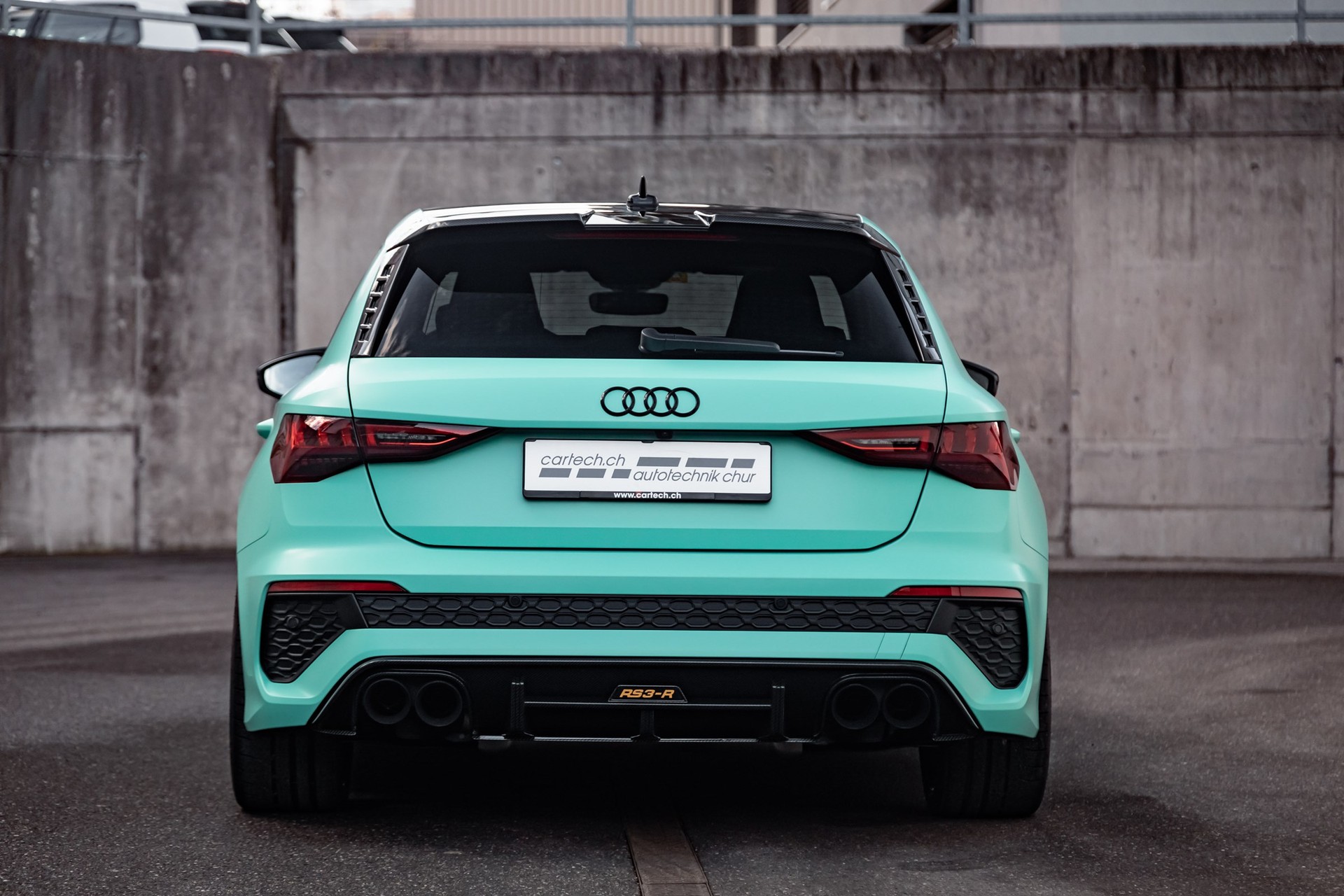 AUDI RS3 Sportback 2.5 TSI quattro-image-2