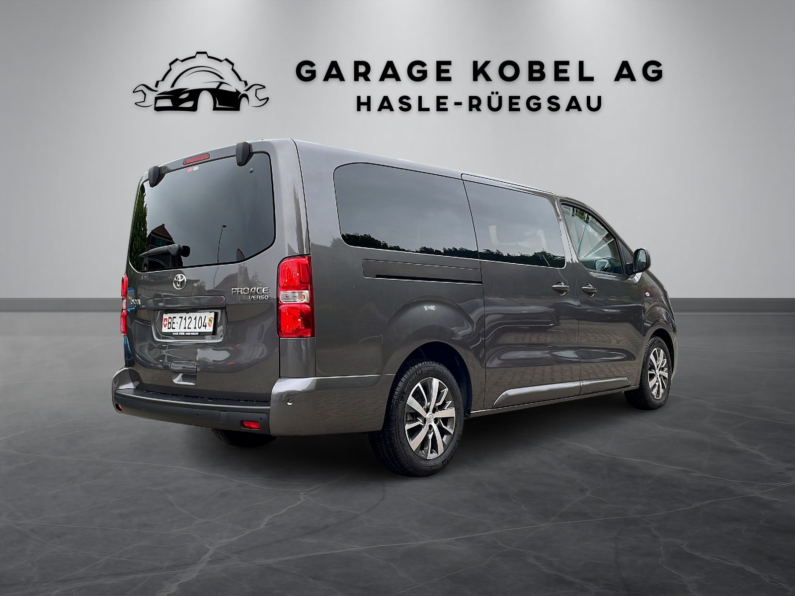 TOYOTA Proace Verso 2.0 D-4D Trend Long Automatic-image-2