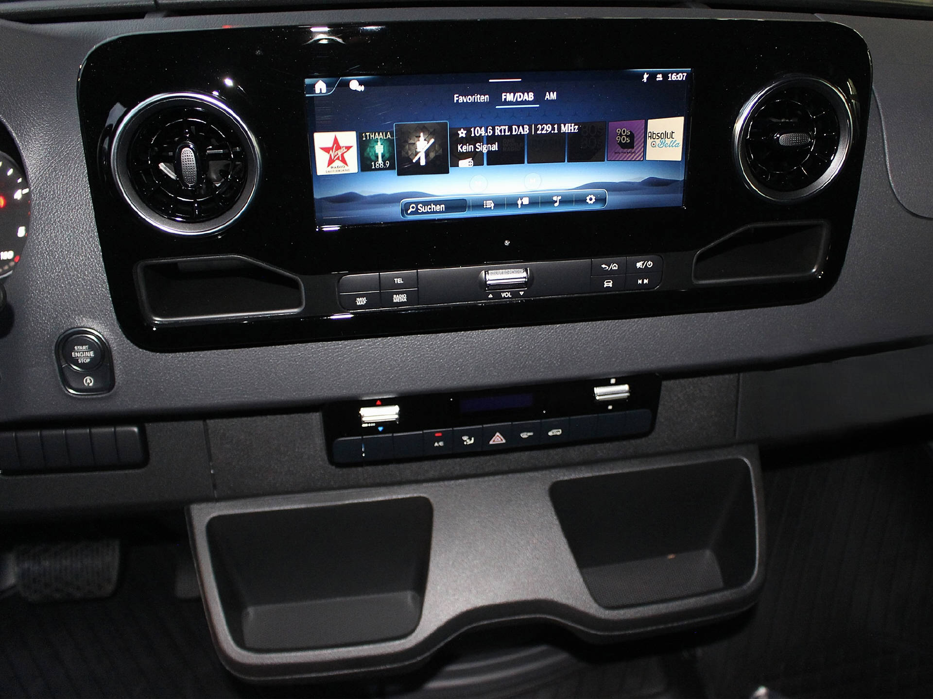 MERCEDES-BENZ Sprinter 319 CDI Pro CH 3665 S-image-6