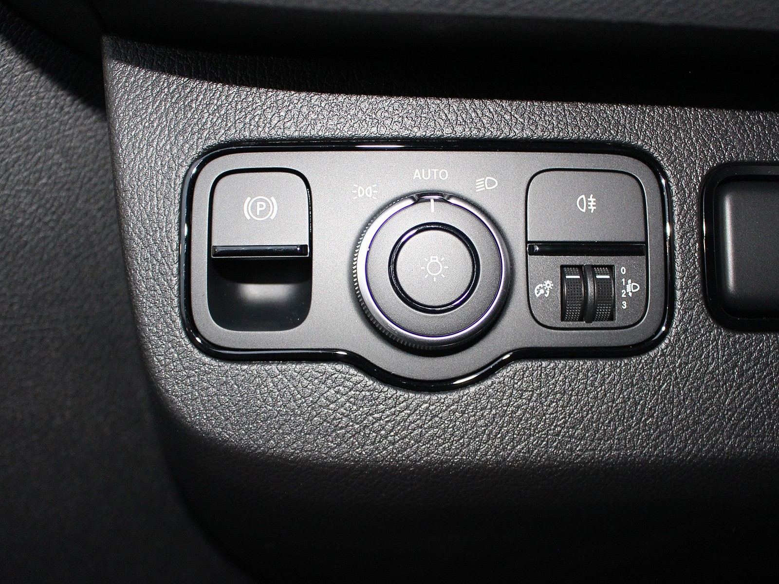 MERCEDES-BENZ Sprinter 319 CDI Pro CH 3665 S-image-8