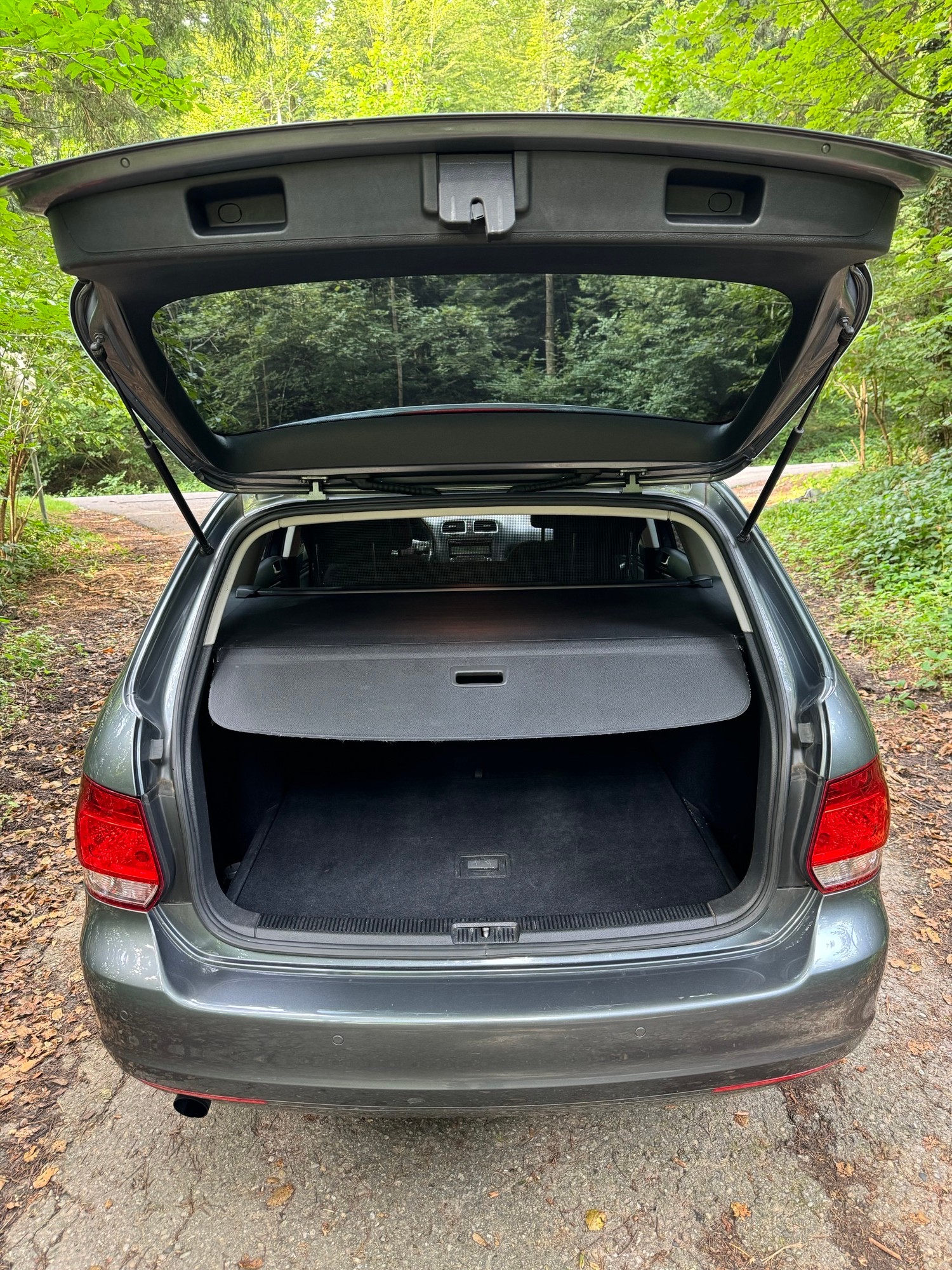 VW Golf Variant 1.2 TSI Comfortline DSG-image-3