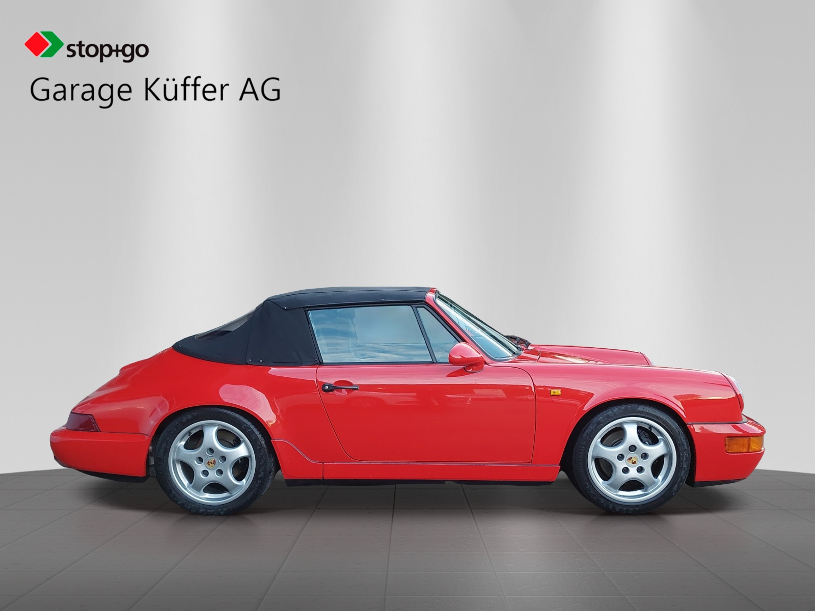 PORSCHE 911 Carrera 4 Cabrio-image-3