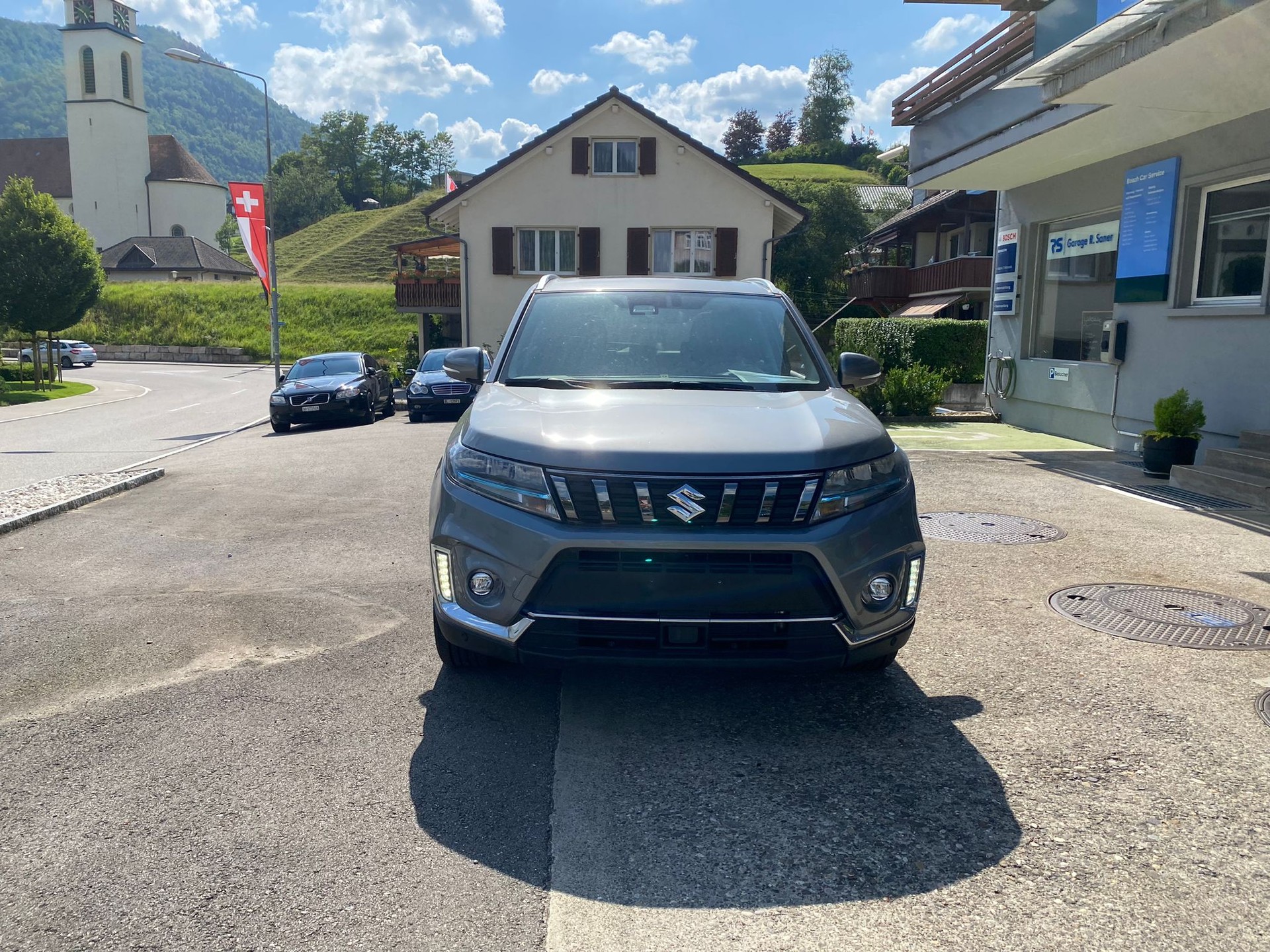 SUZUKI Vitara 1.5 Hybrid Compact Top 4x4 AGS-image-2