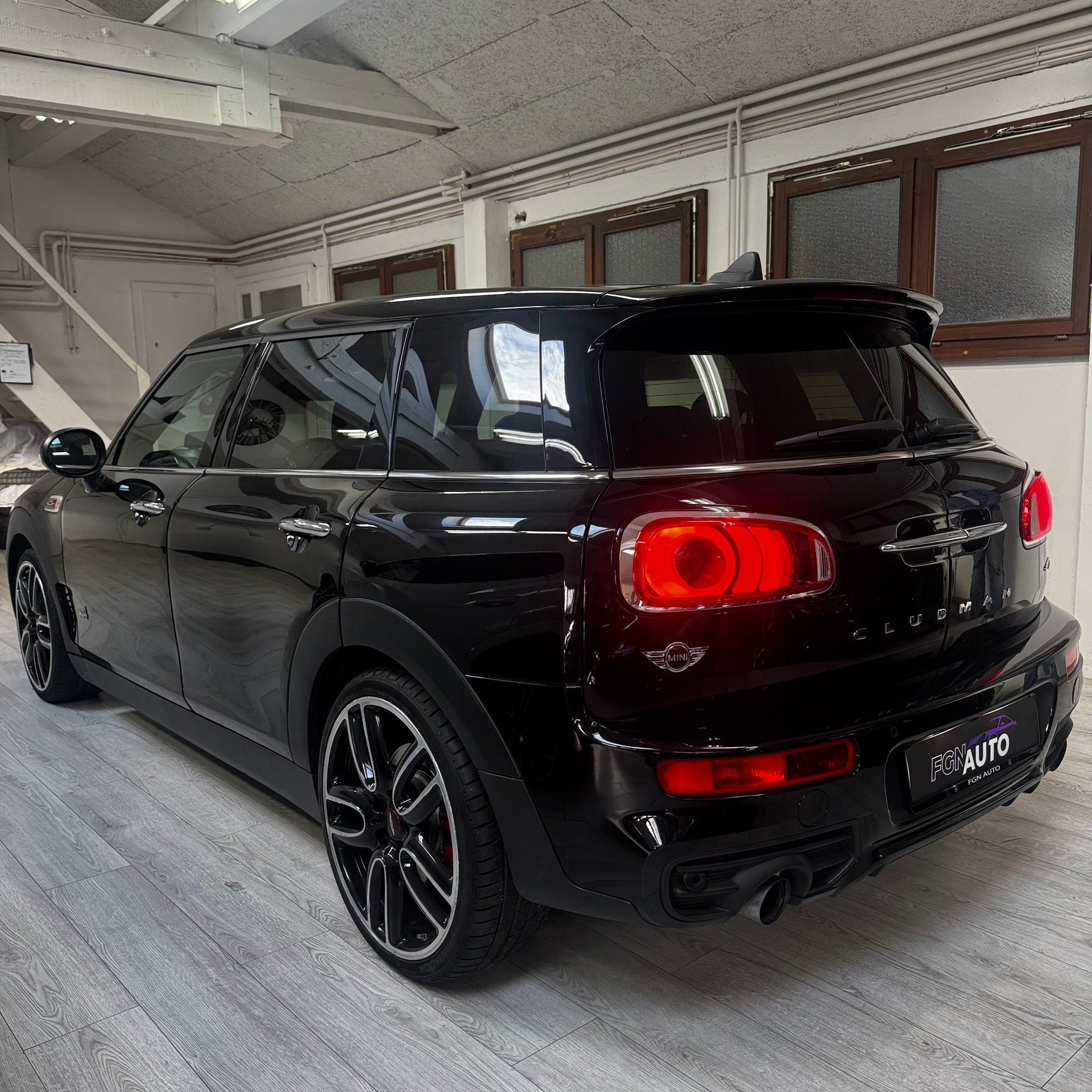 MINI Clubman Cooper John Cooper Works ALL4 Steptronic-image-5