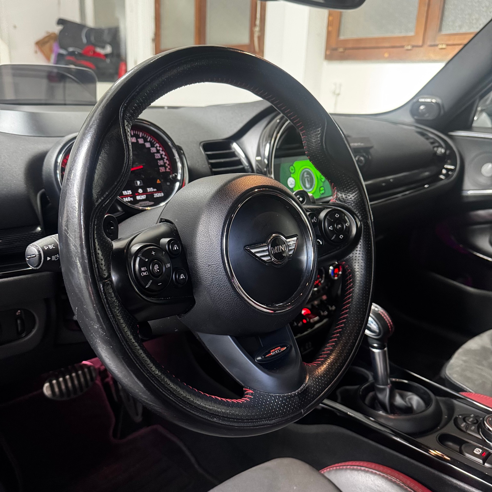 MINI Clubman Cooper John Cooper Works ALL4 Steptronic-image-7