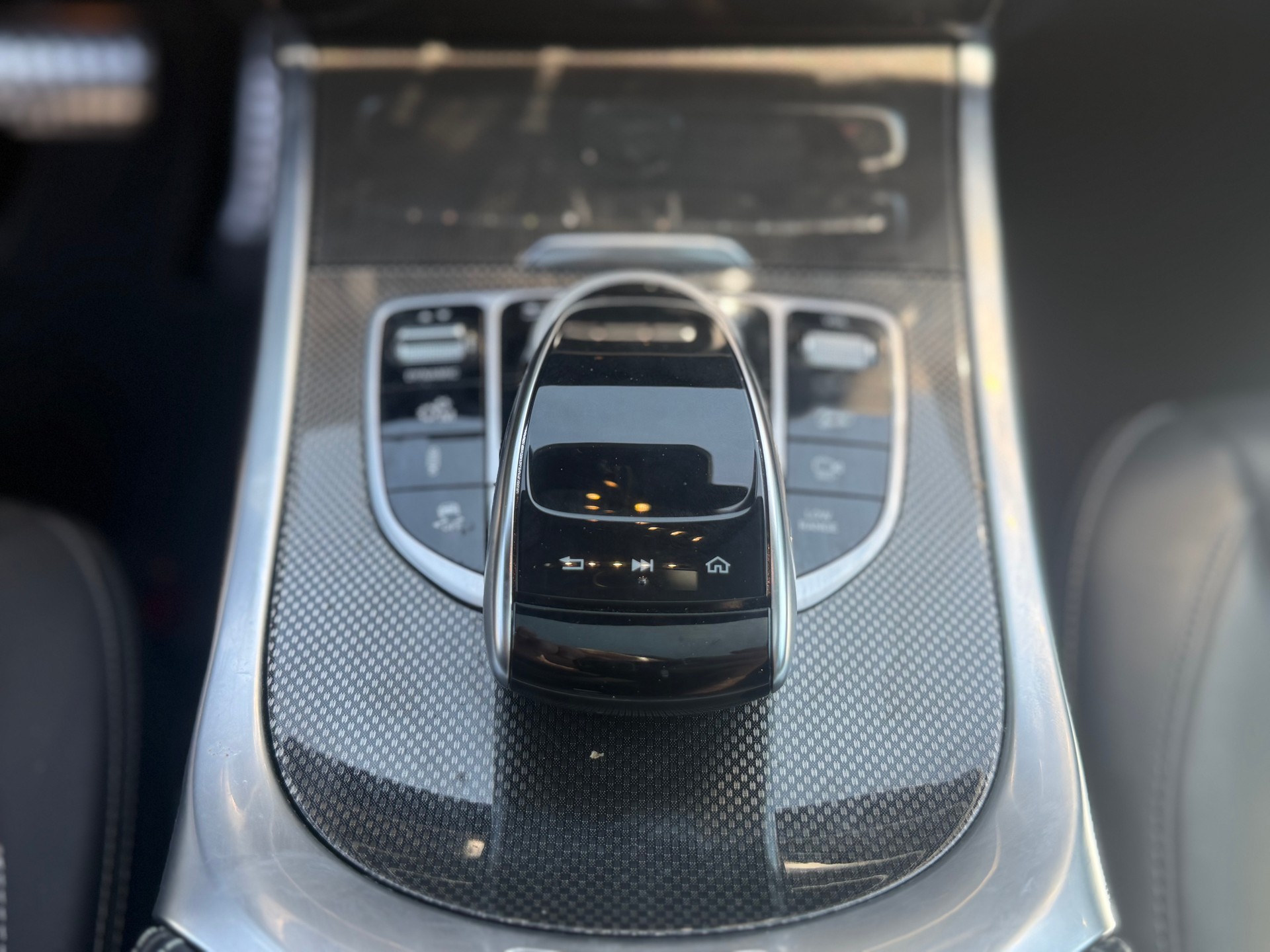 MERCEDES-BENZ G 63 AMG Speedshift Plus G-Tronic-image-12