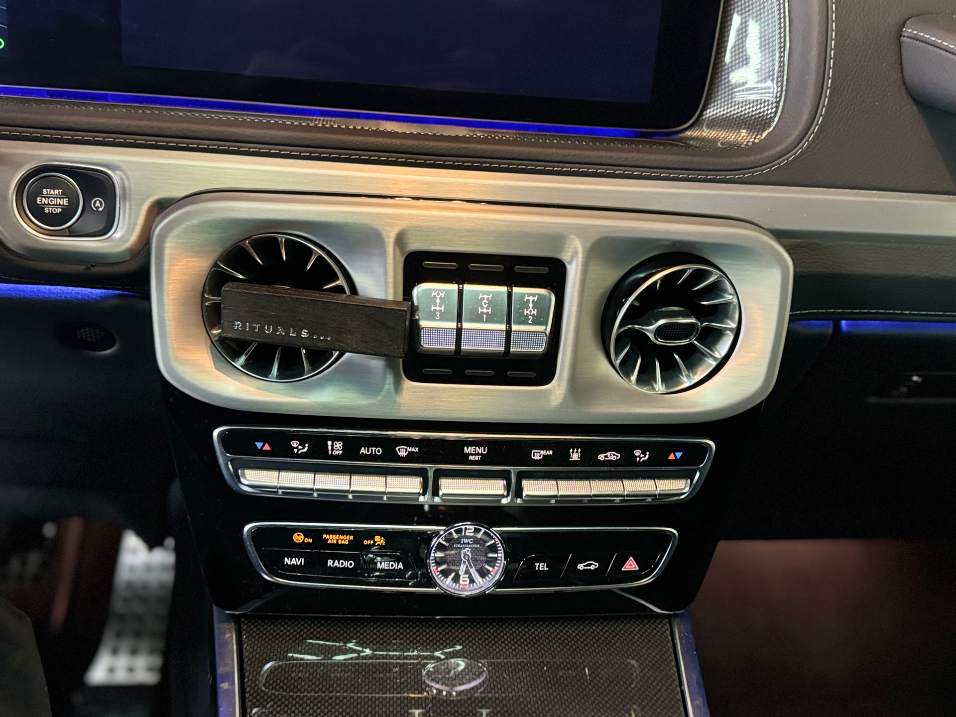 MERCEDES-BENZ G 63 AMG Speedshift Plus G-Tronic-image-11