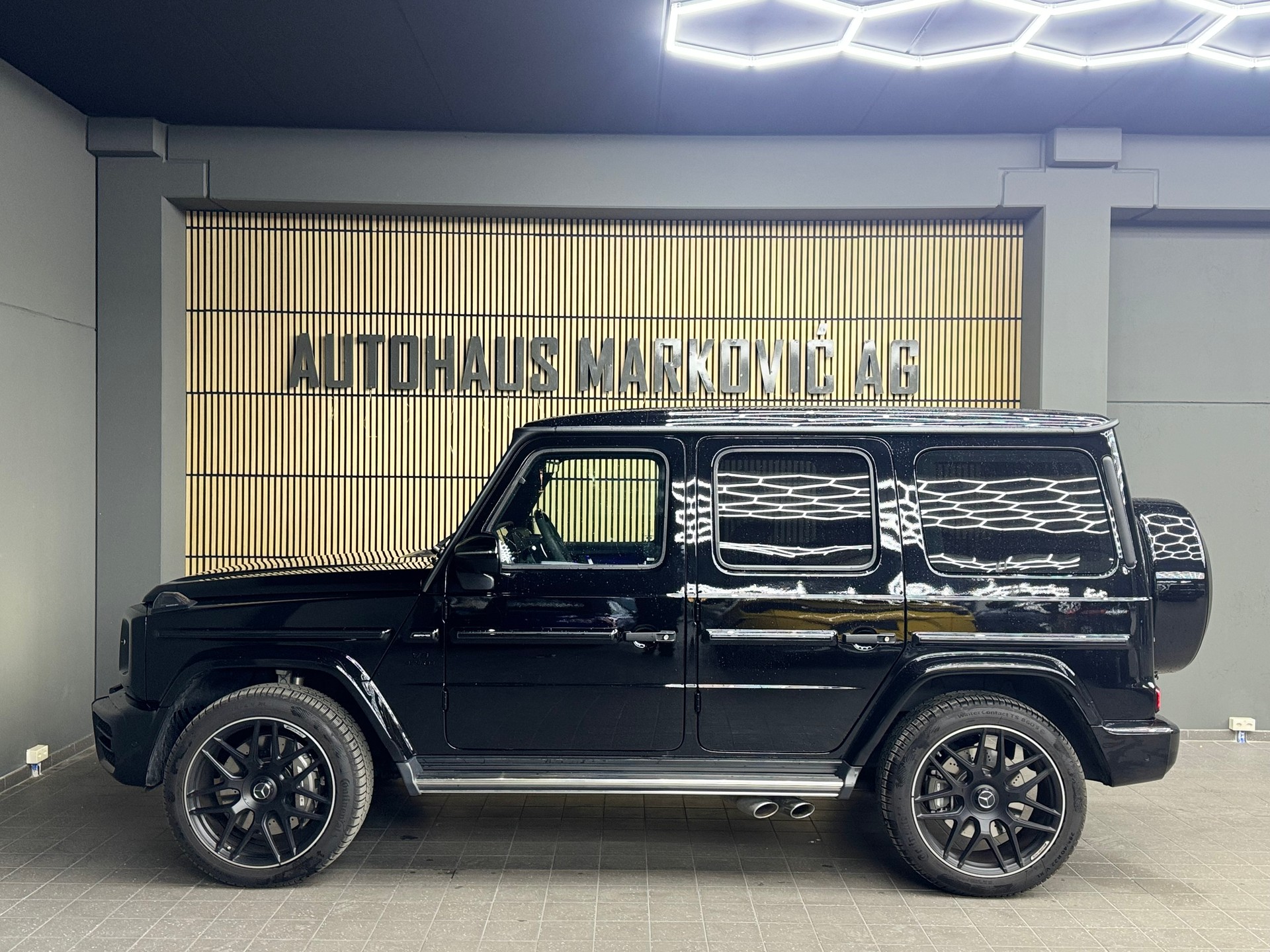 MERCEDES-BENZ G 63 AMG Speedshift Plus G-Tronic-image-4