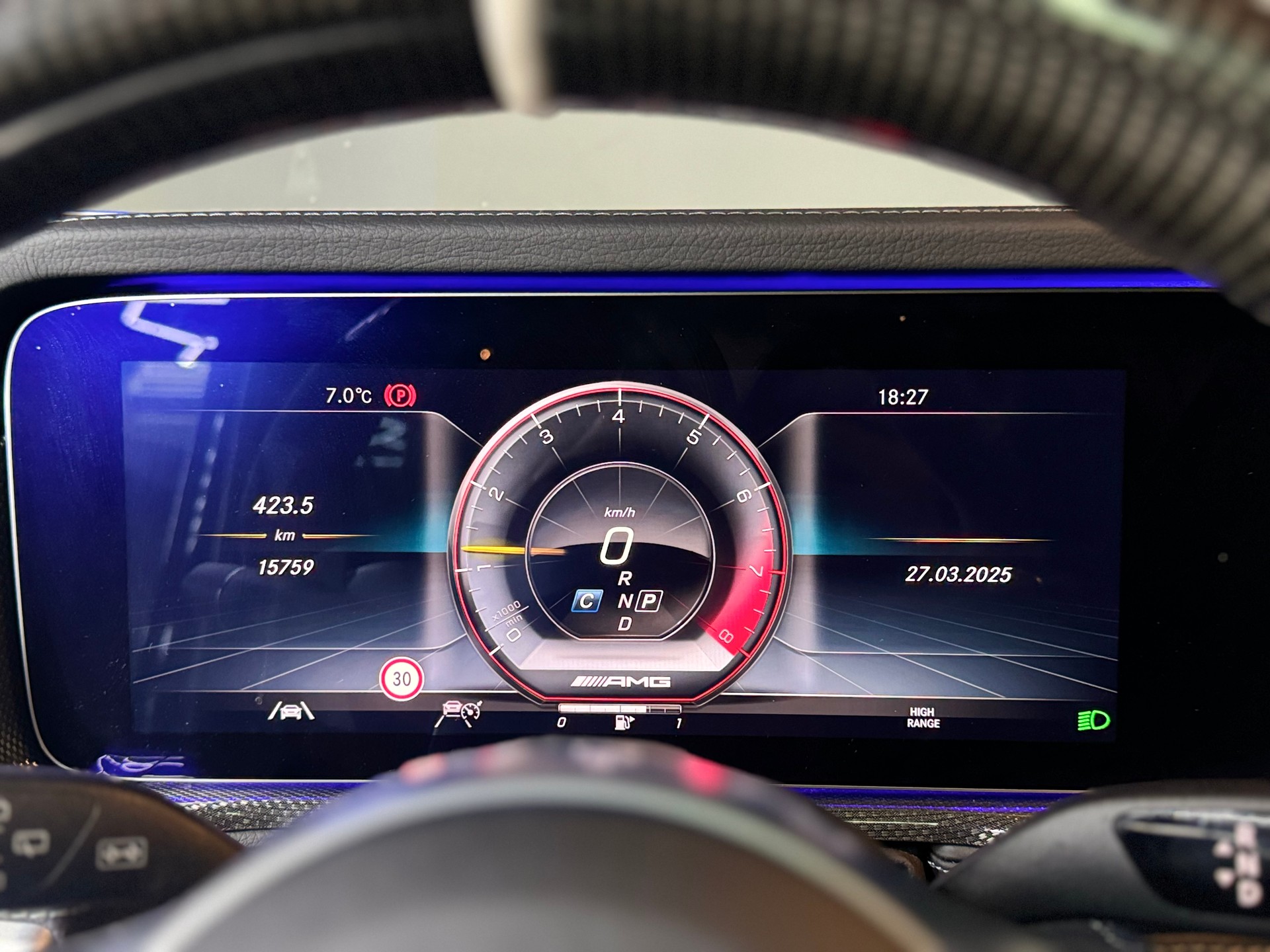 MERCEDES-BENZ G 63 AMG Speedshift Plus G-Tronic-image-12