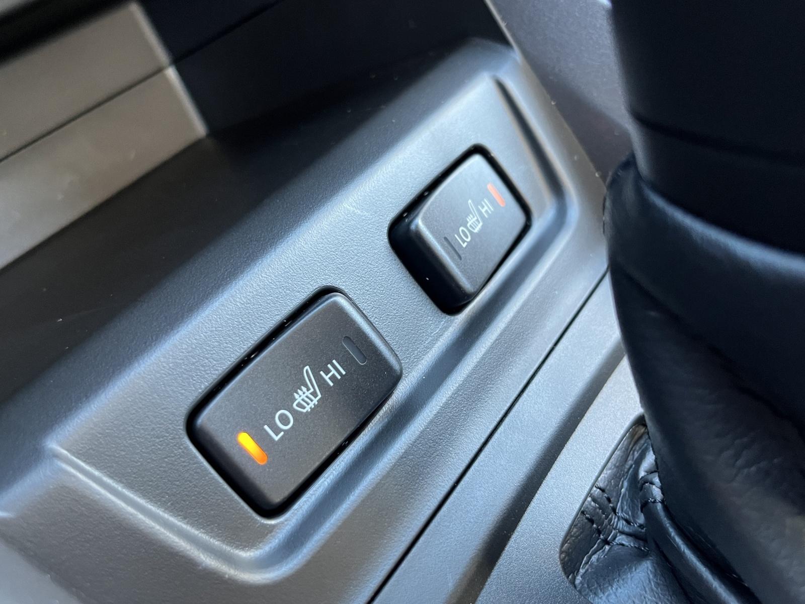 SUZUKI Vitara 1.5 Compact Top Hybrid 4x4-image-16