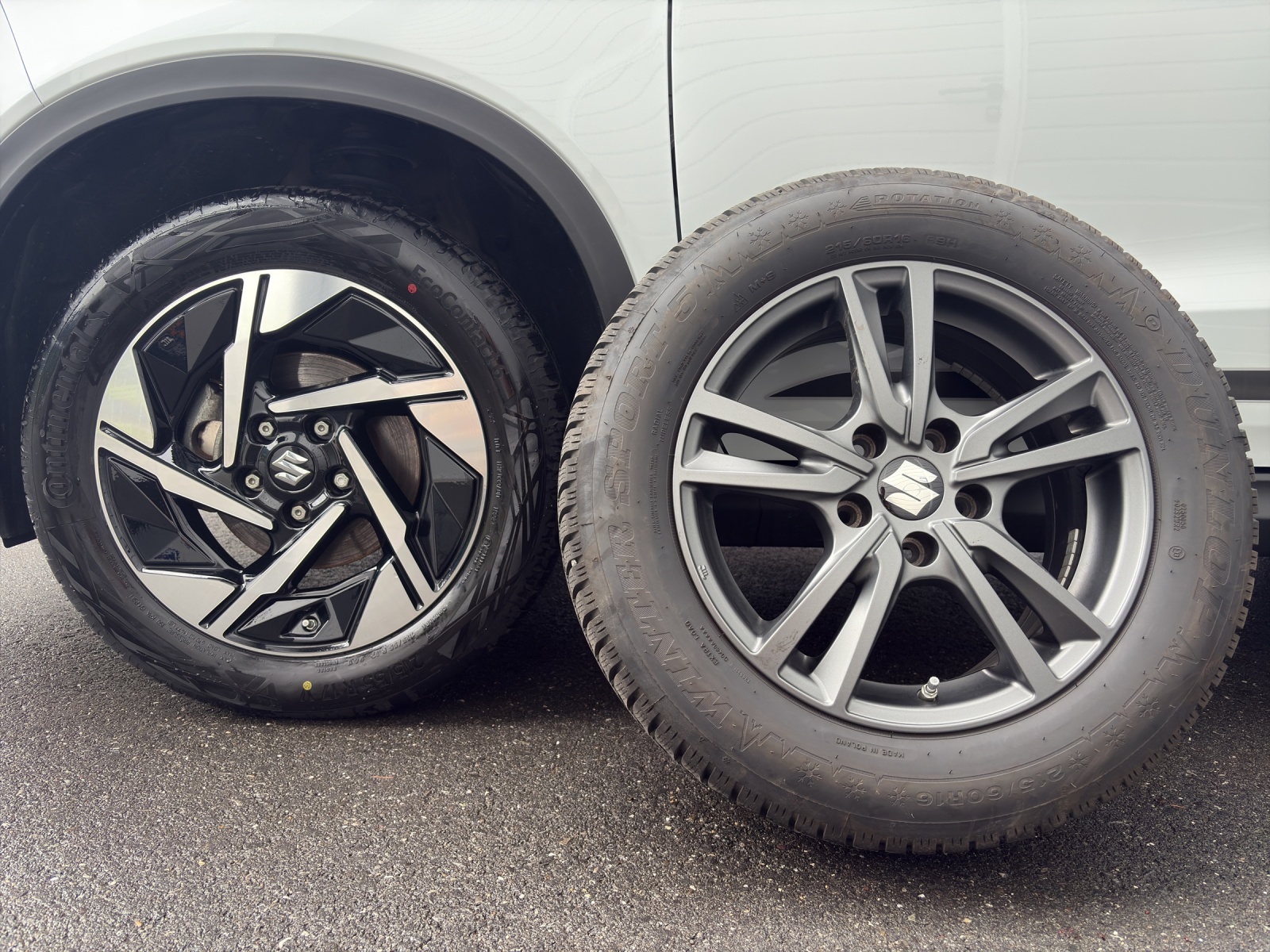 SUZUKI Vitara 1.5 Compact Top Hybrid 4x4-image-24