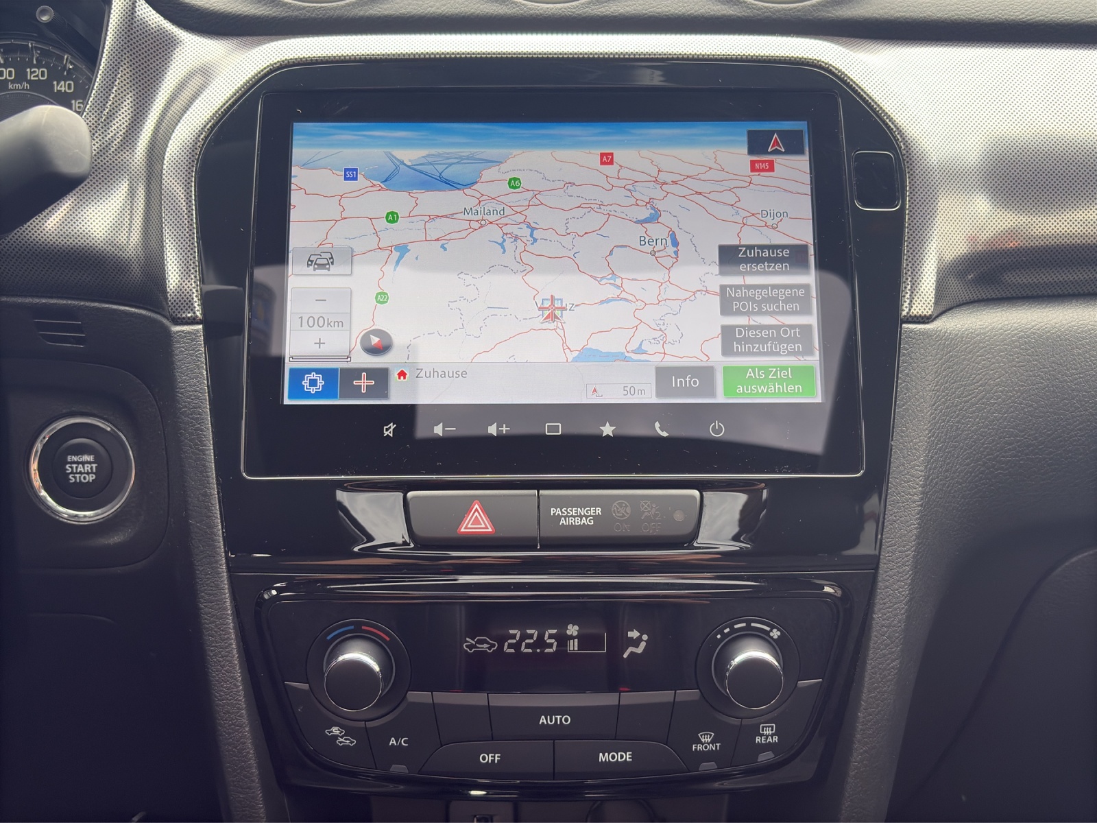 SUZUKI Vitara 1.5 Compact Top Hybrid 4x4-image-11
