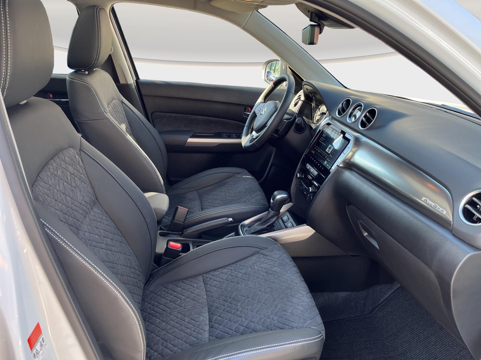 SUZUKI Vitara 1.5 Compact Top Hybrid 4x4-image-15