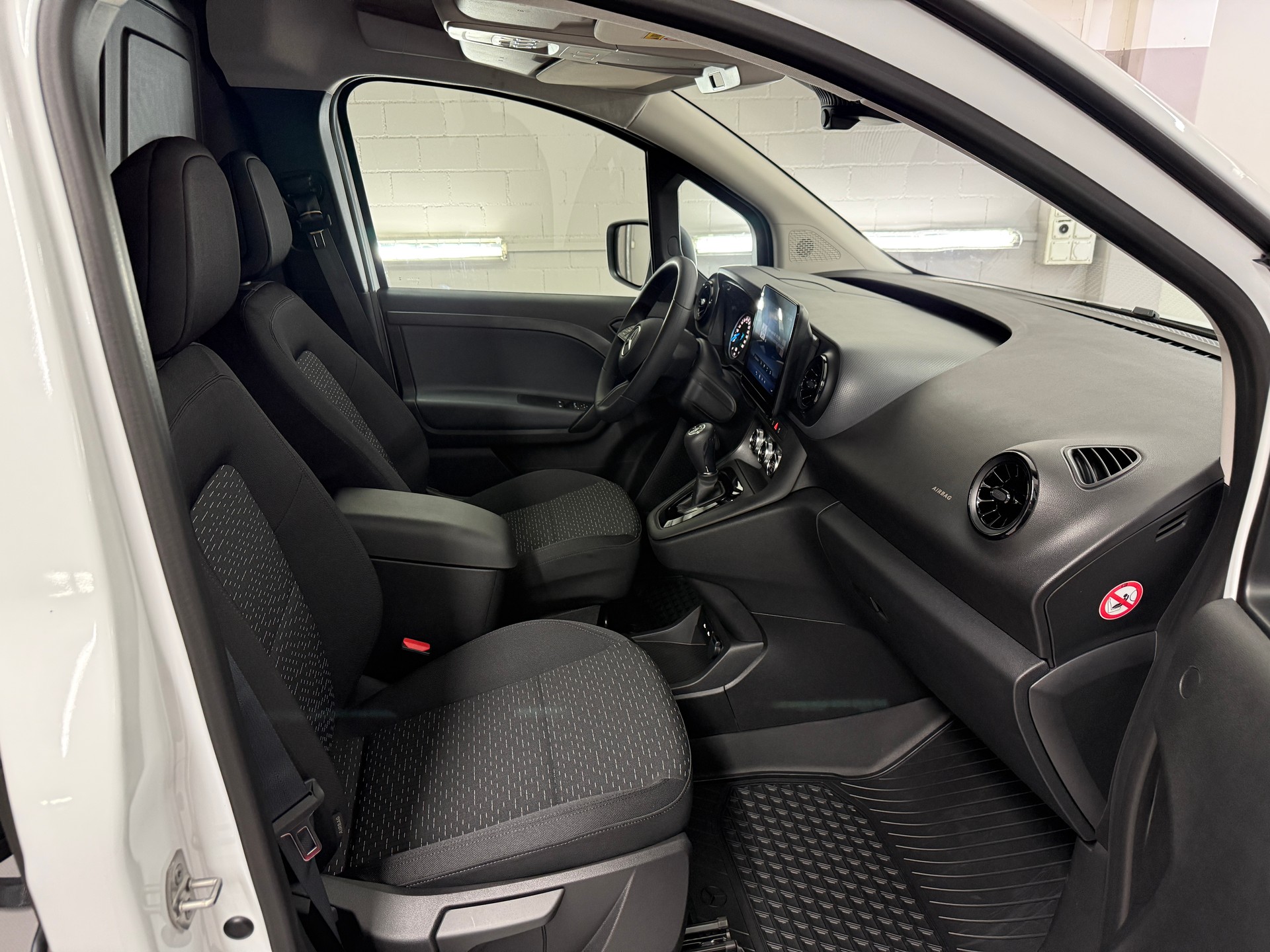 MERCEDES-BENZ eCitan Standard 2716mm S WORKER-image-9