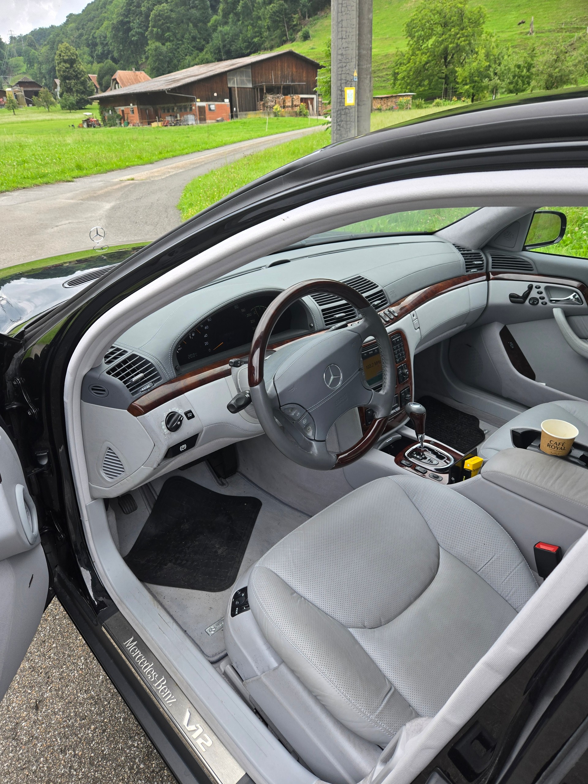 MERCEDES-BENZ S 600 L-image-2