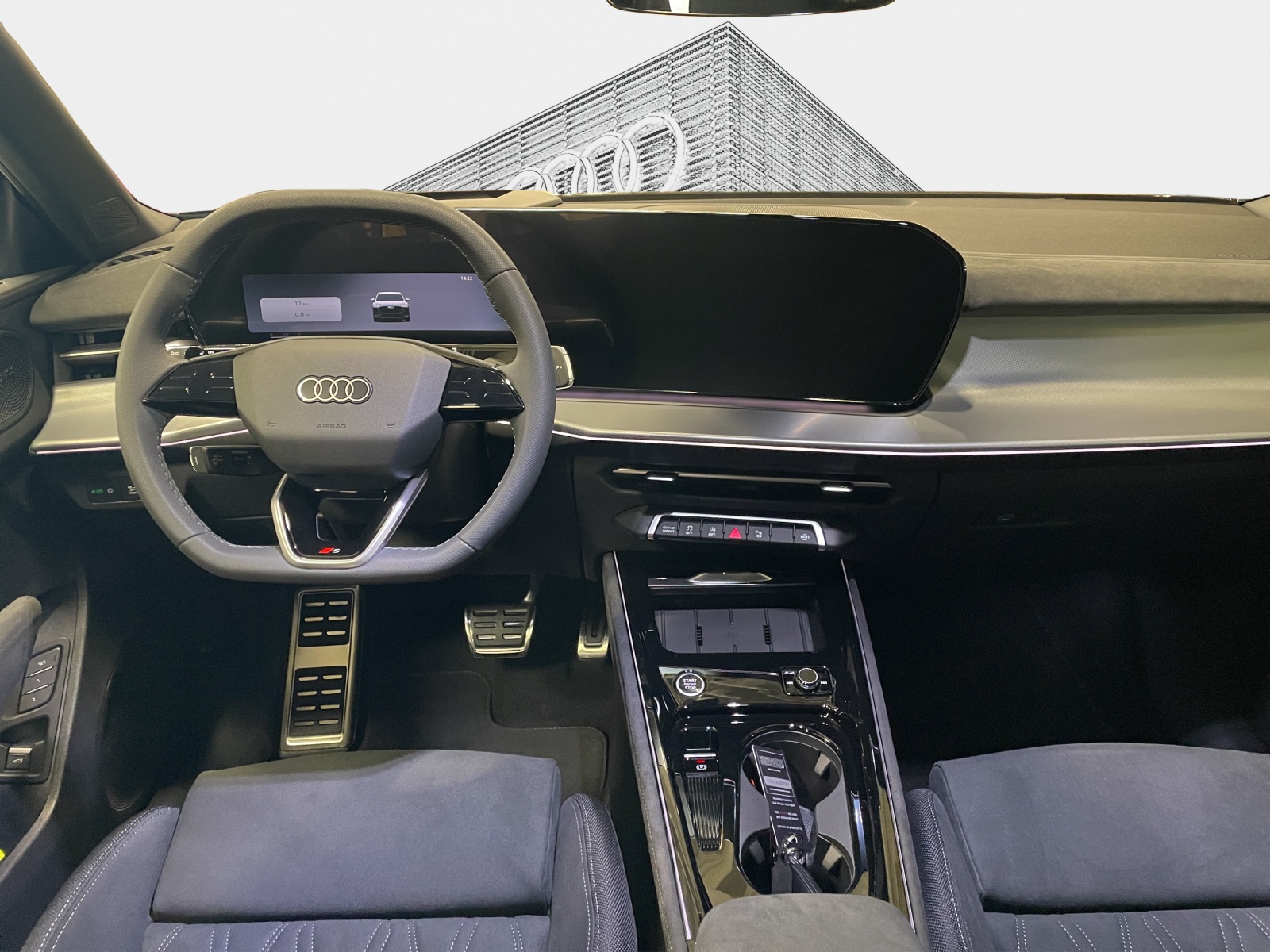 AUDI Q3 SUV TFSI quattro 195 kW S tronic-image-10