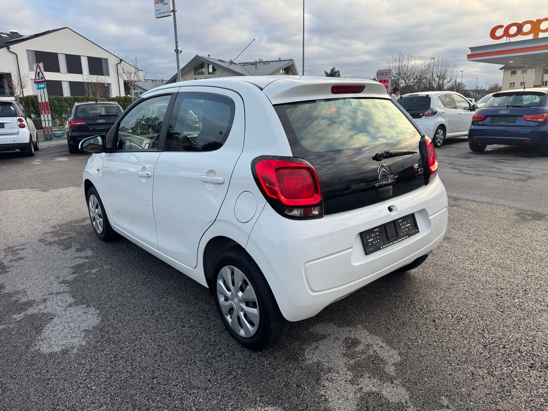 CITROEN C1 1.0 VTi ETG5 Feel Airscape-image-3