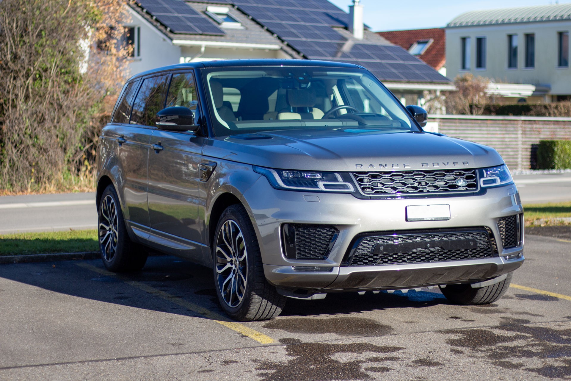LAND ROVER Range Rover Sport D300 3.0D I6 MHEV HSE Dynamic Automatic-image-1