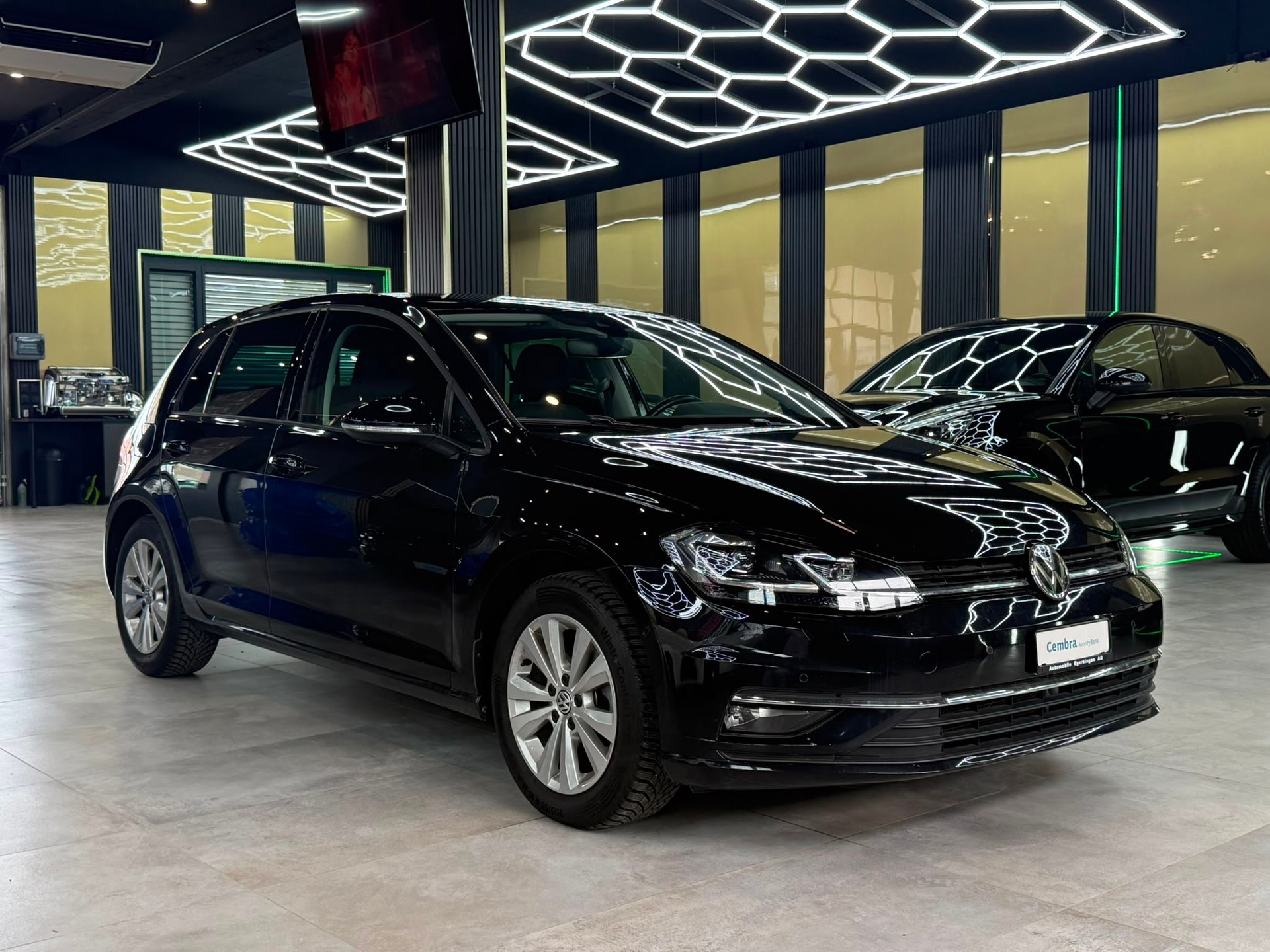 VW Golf 1.4 TSI Comfortline DSG-image-2
