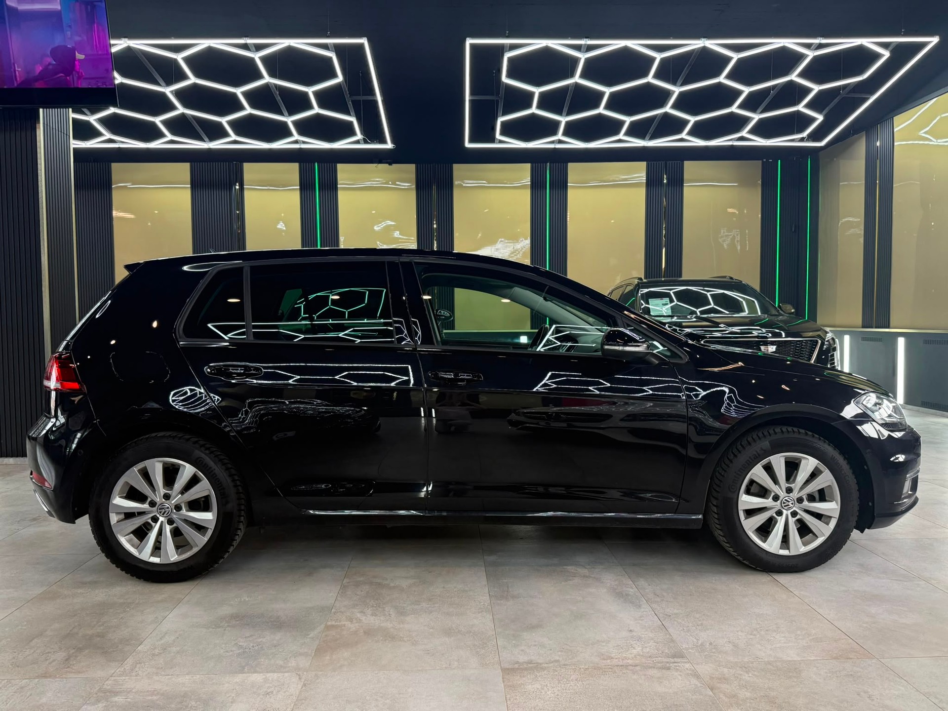 VW Golf 1.4 TSI Comfortline DSG-image-3
