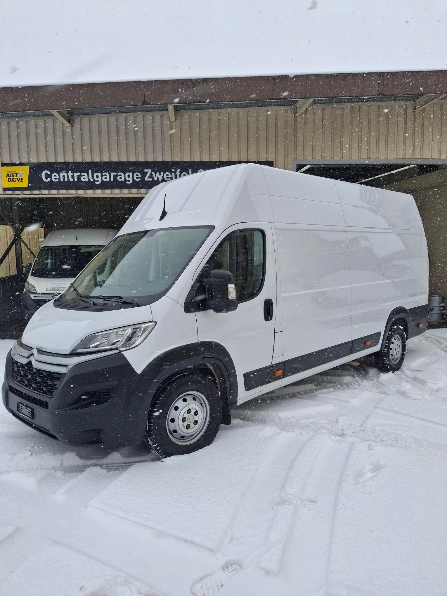 CITROEN Jumper 35 2.2 BlueHDi 165 Club L4H3