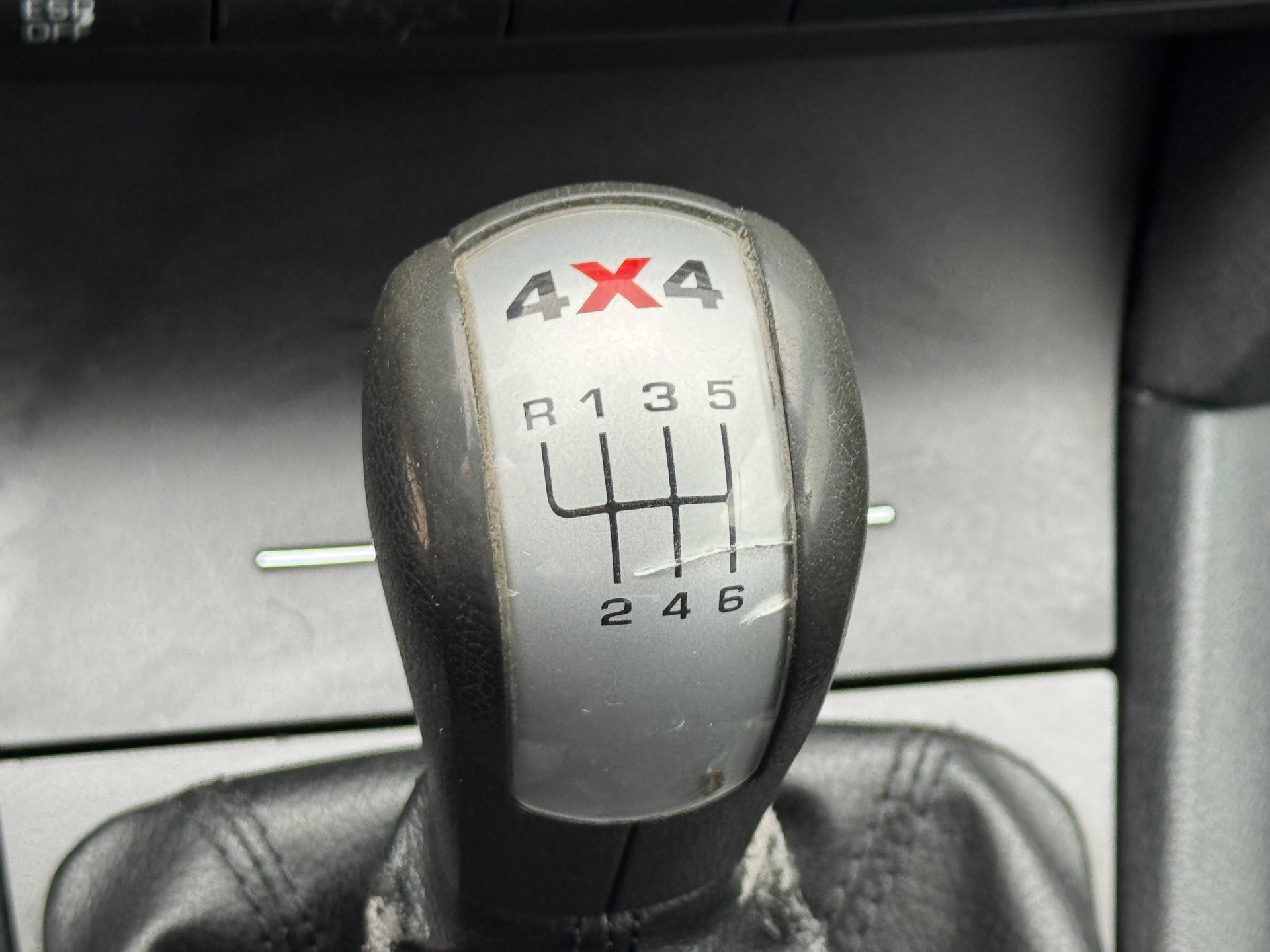 SKODA Octavia 1.9 TDI Adventure 4x4-image-11
