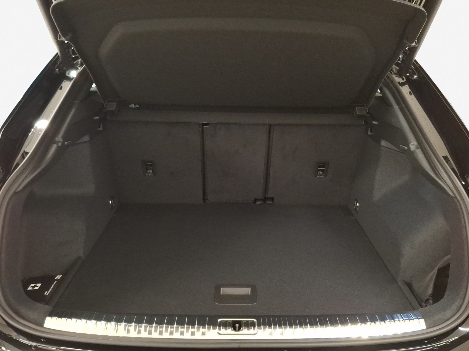 AUDI Q3 Sportback 35 TFSI S line Attraction S-tronic-image-12