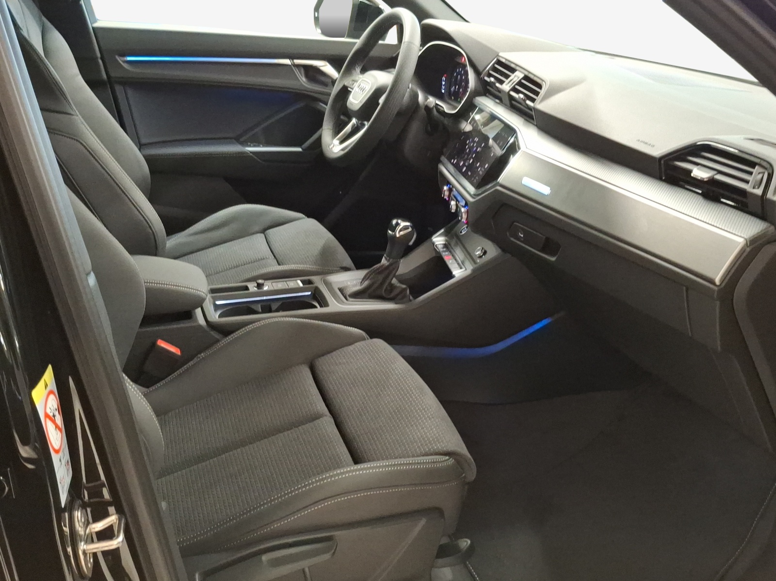 AUDI Q3 Sportback 35 TFSI S line Attraction S-tronic-image-13